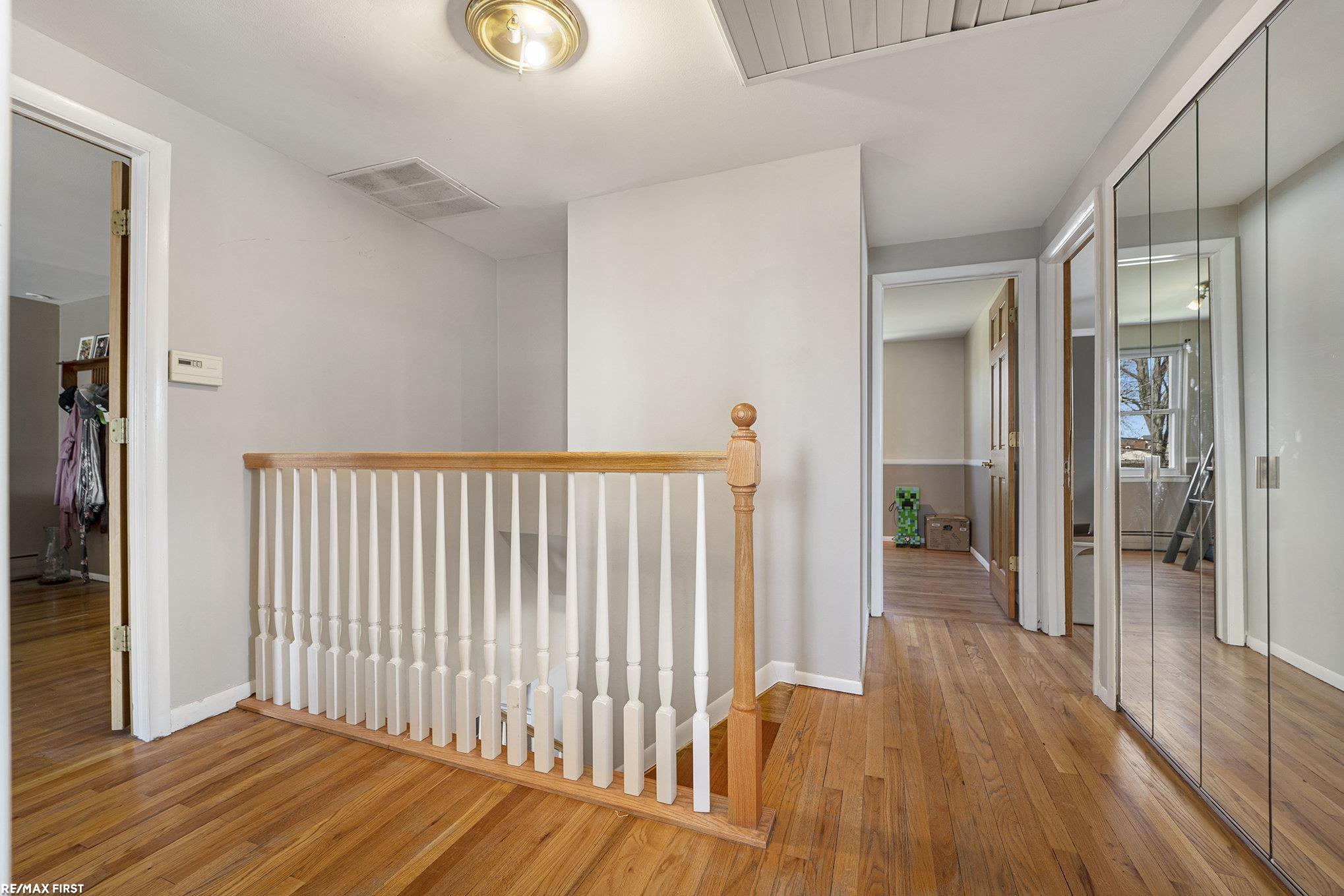 41525 Windmill Street