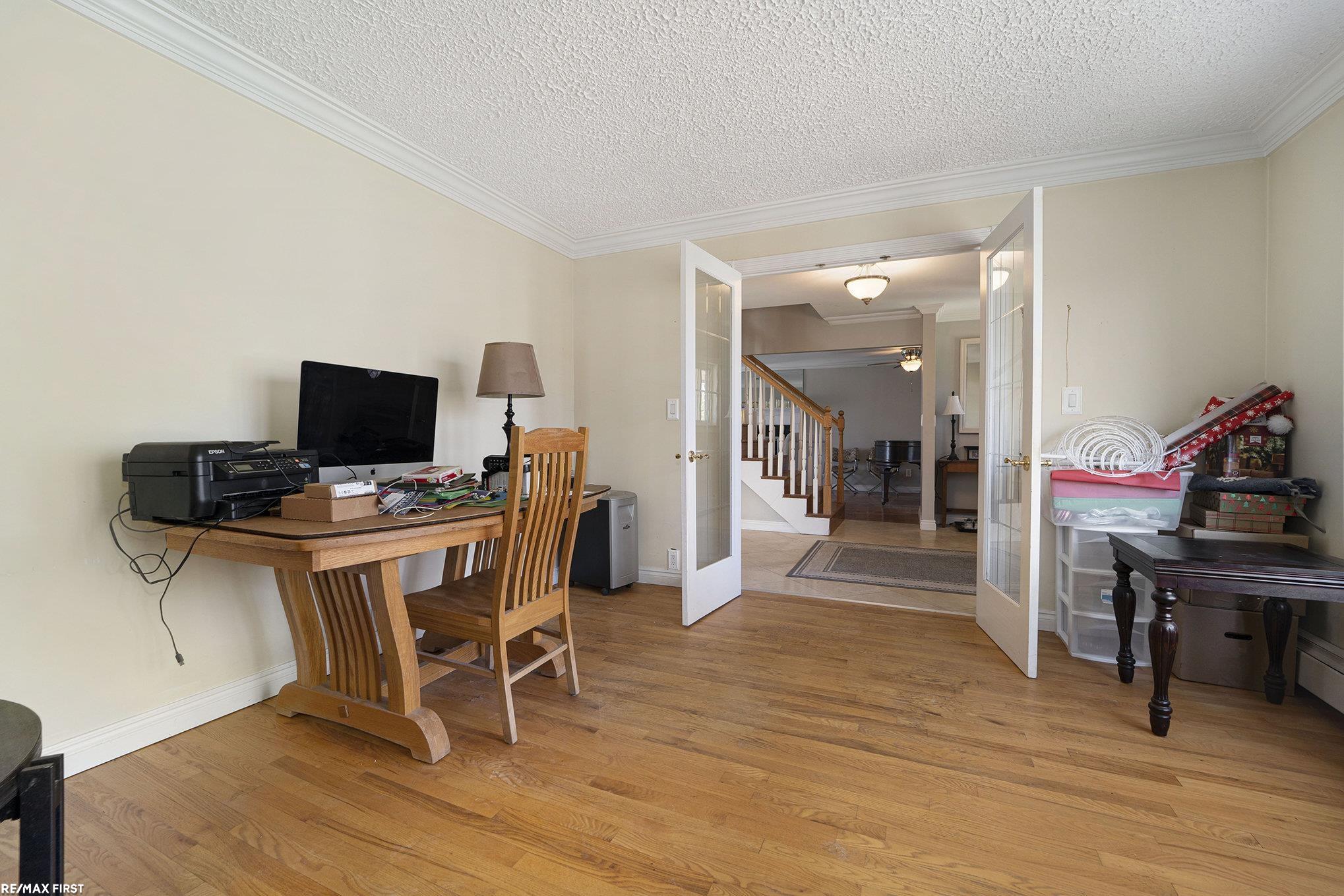 41525 Windmill Street