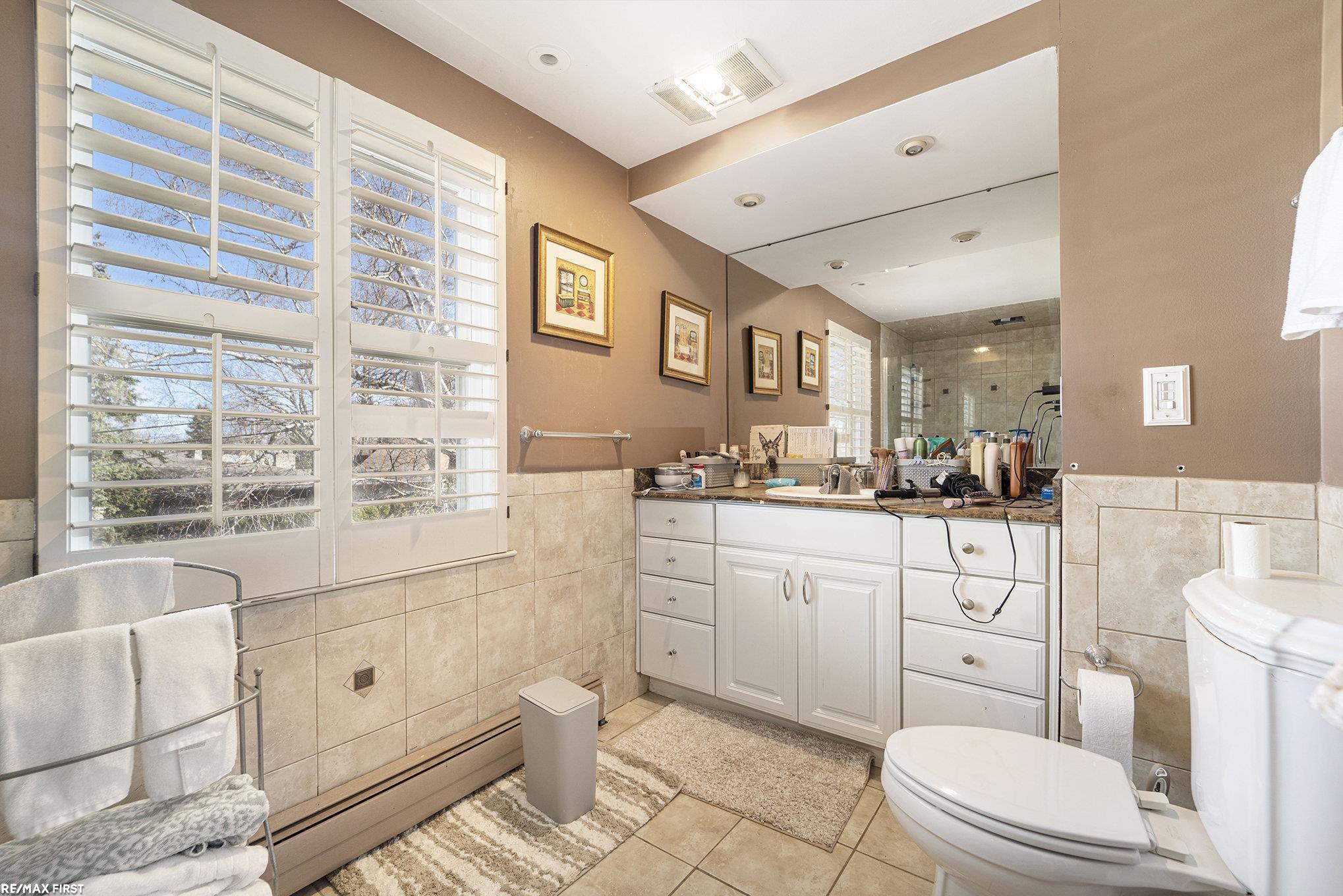 41525 Windmill Street