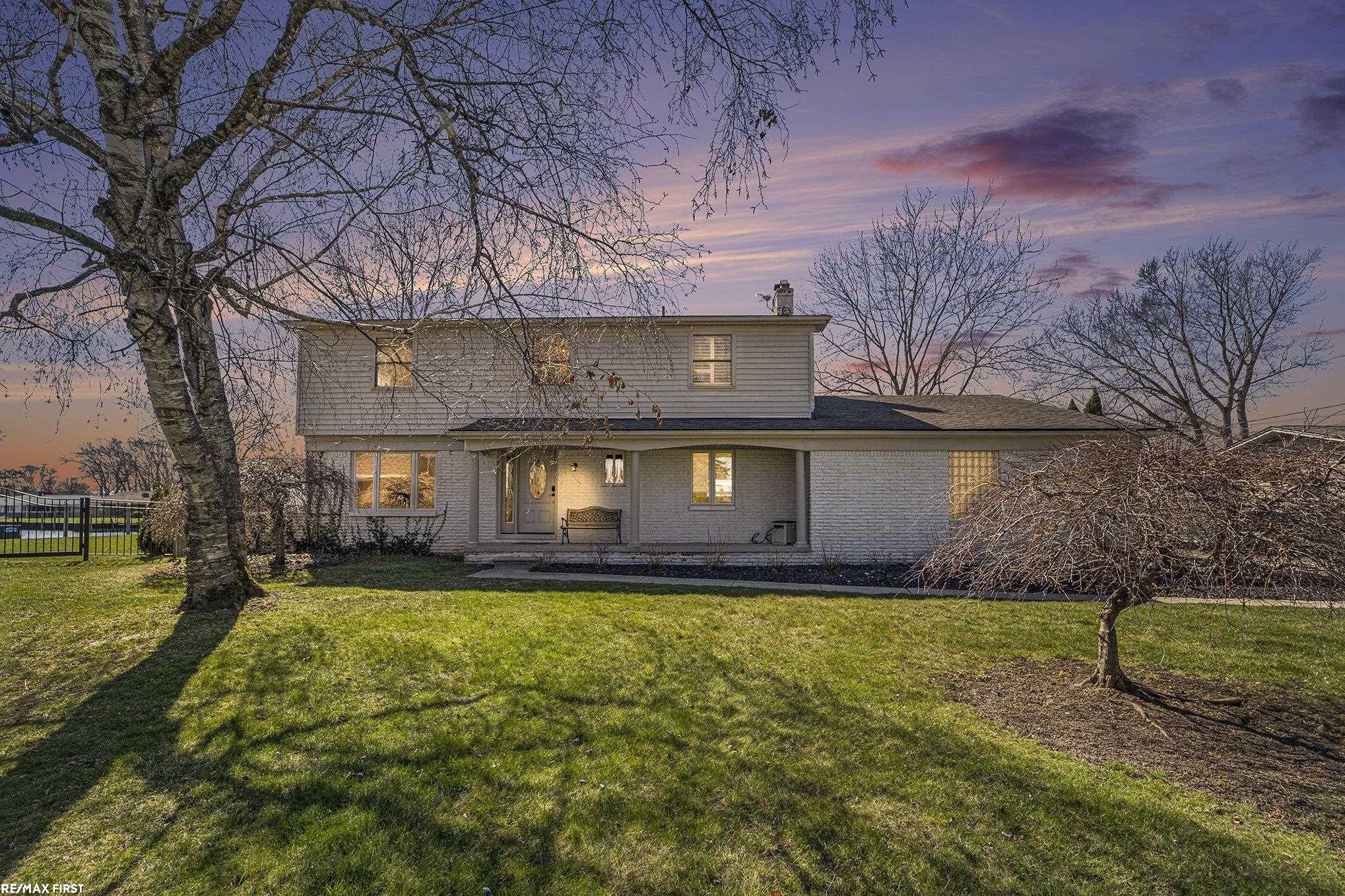 41525 Windmill Street