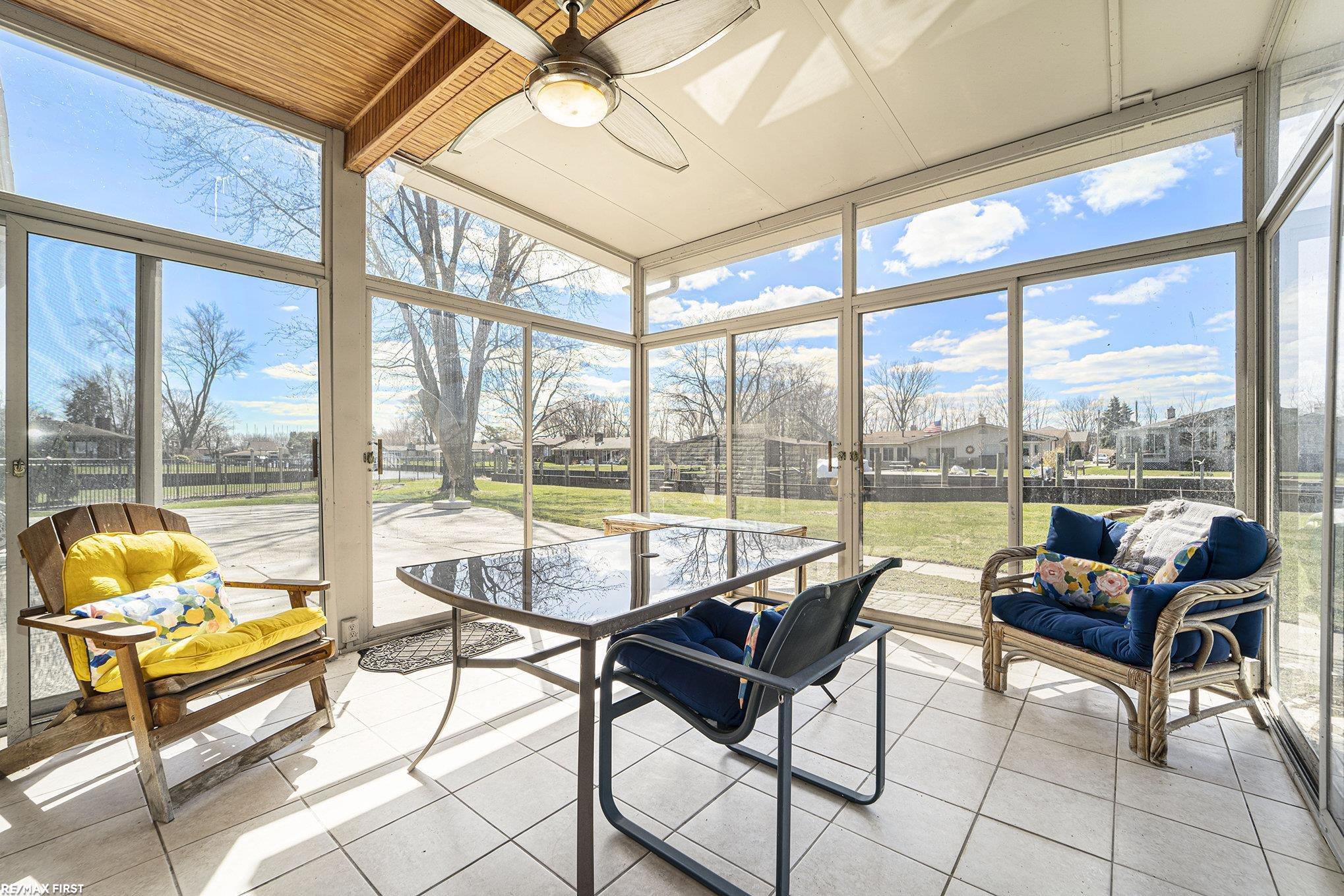 41525 Windmill Street