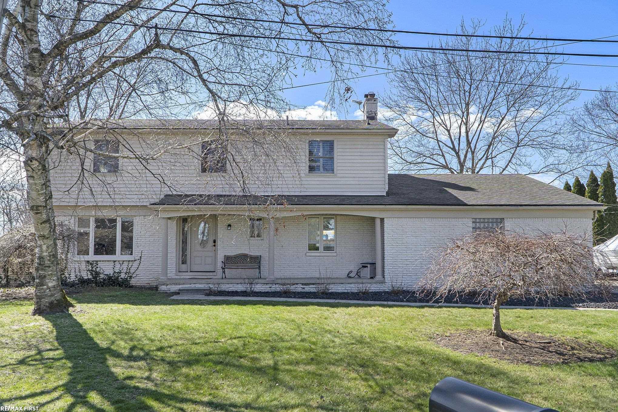 41525 Windmill Street