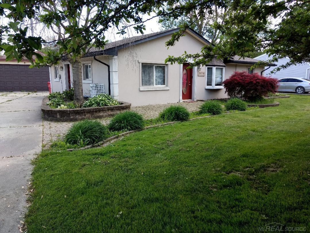 39716 Detroit Street