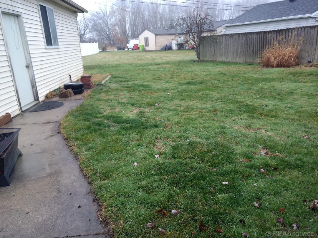 39716 Detroit Street