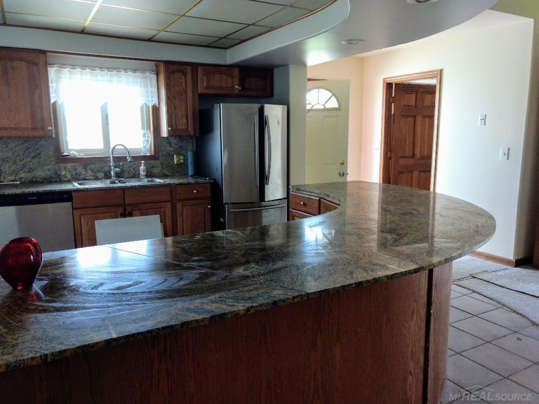 39716 Detroit Street