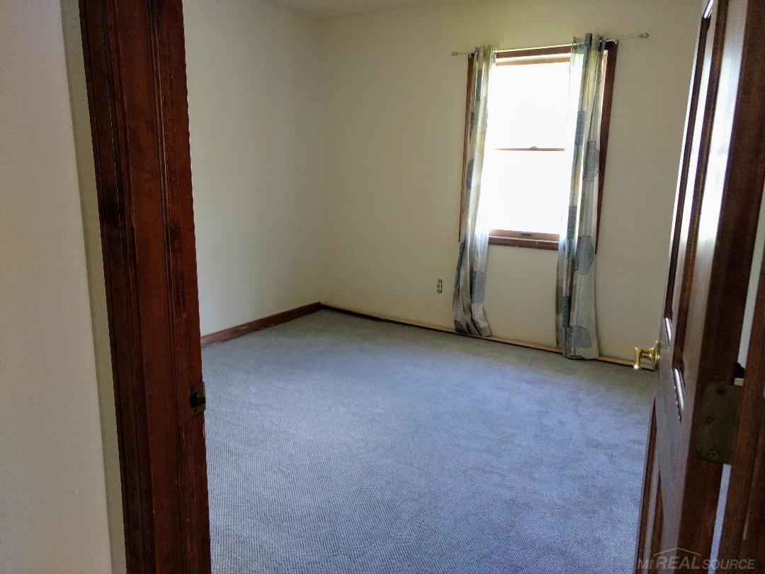 39716 Detroit Street