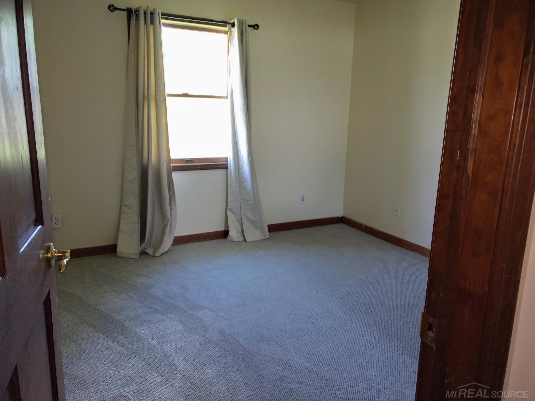 39716 Detroit Street