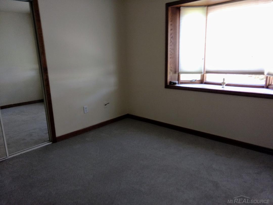 39716 Detroit Street