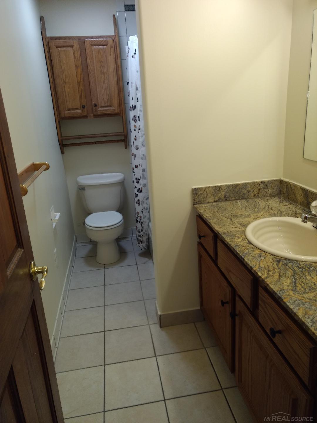 39716 Detroit Street