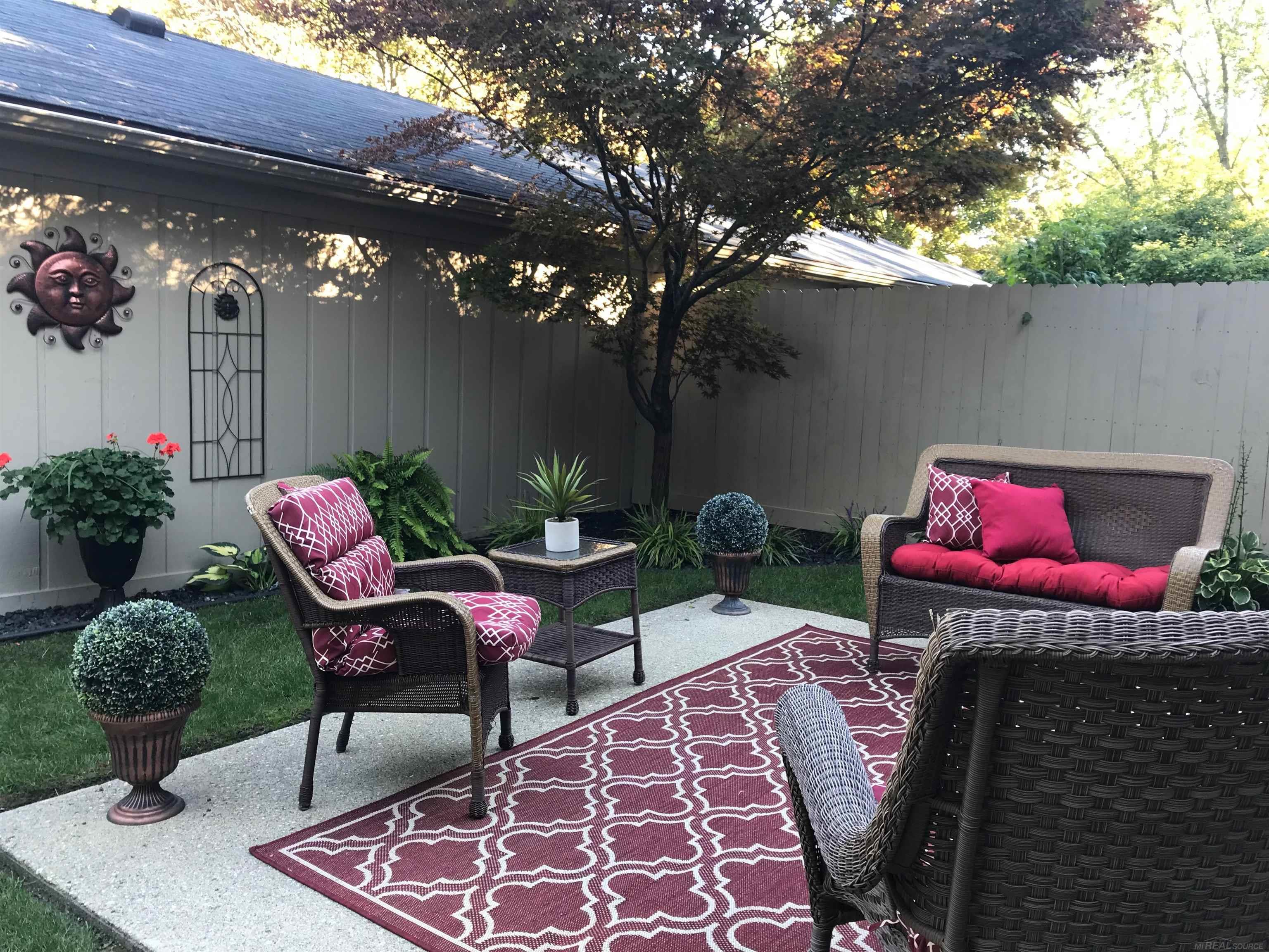 42373 Dianna Court # 33