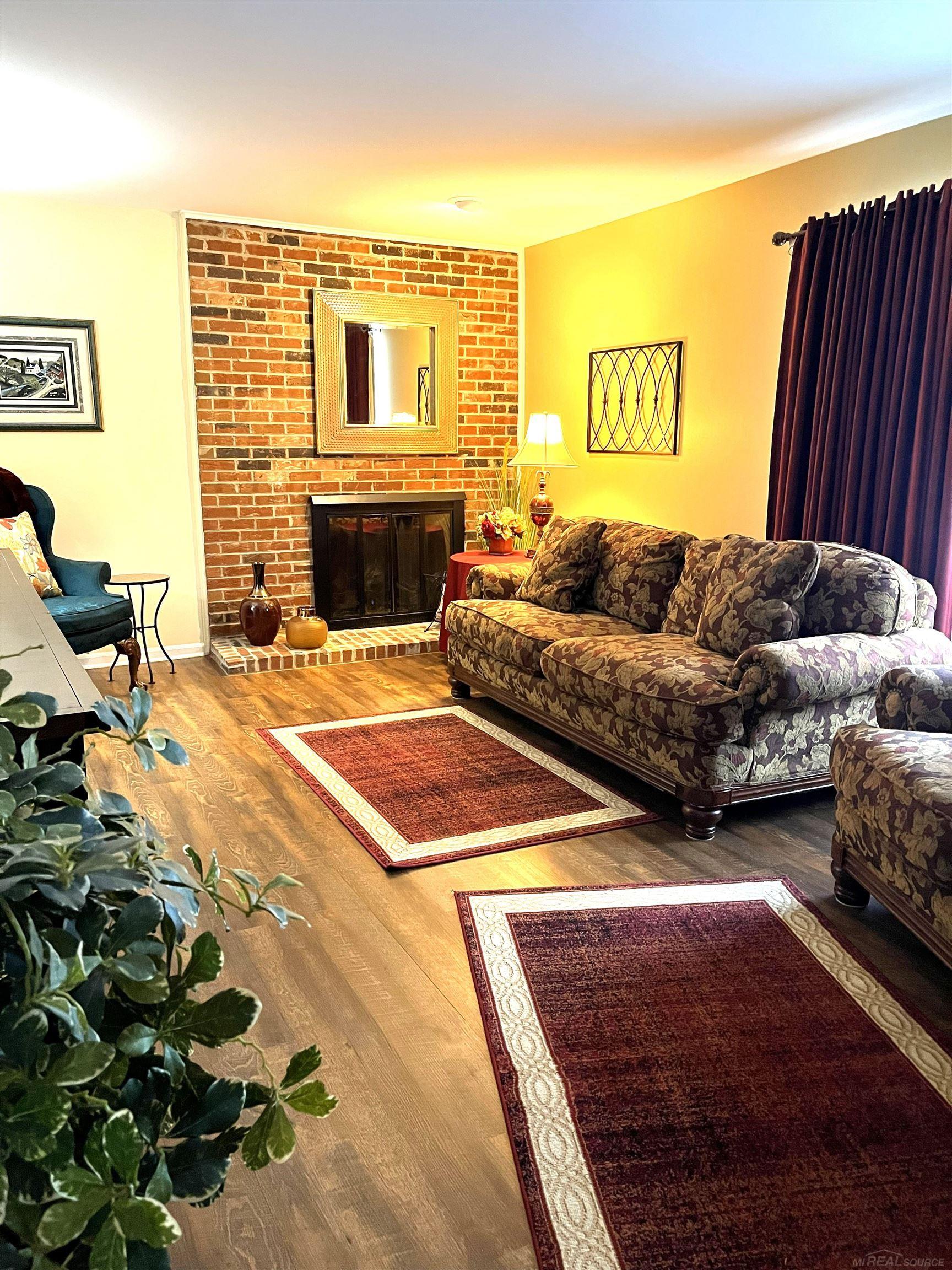 42373 Dianna Court # 33