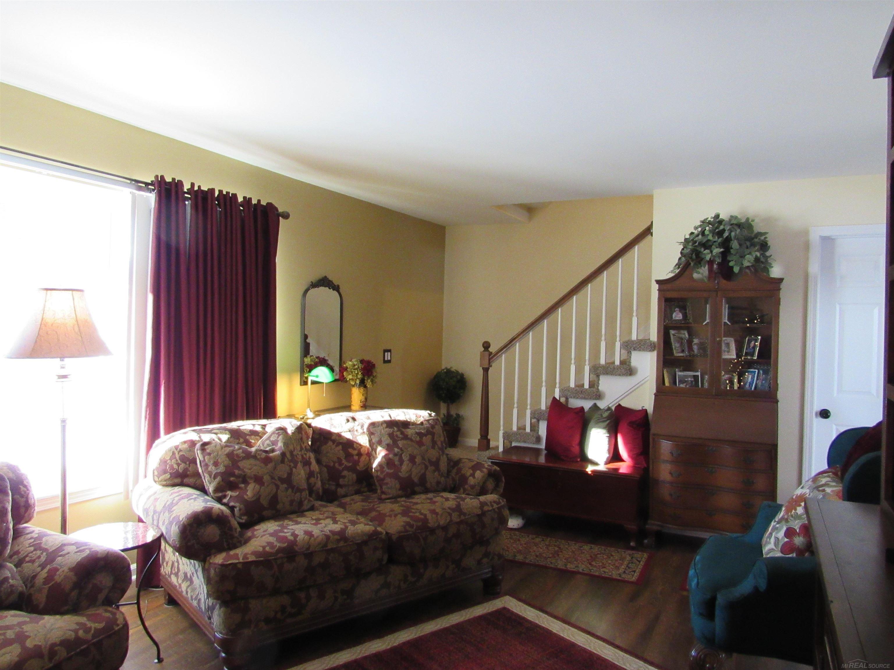 42373 Dianna Court # 33