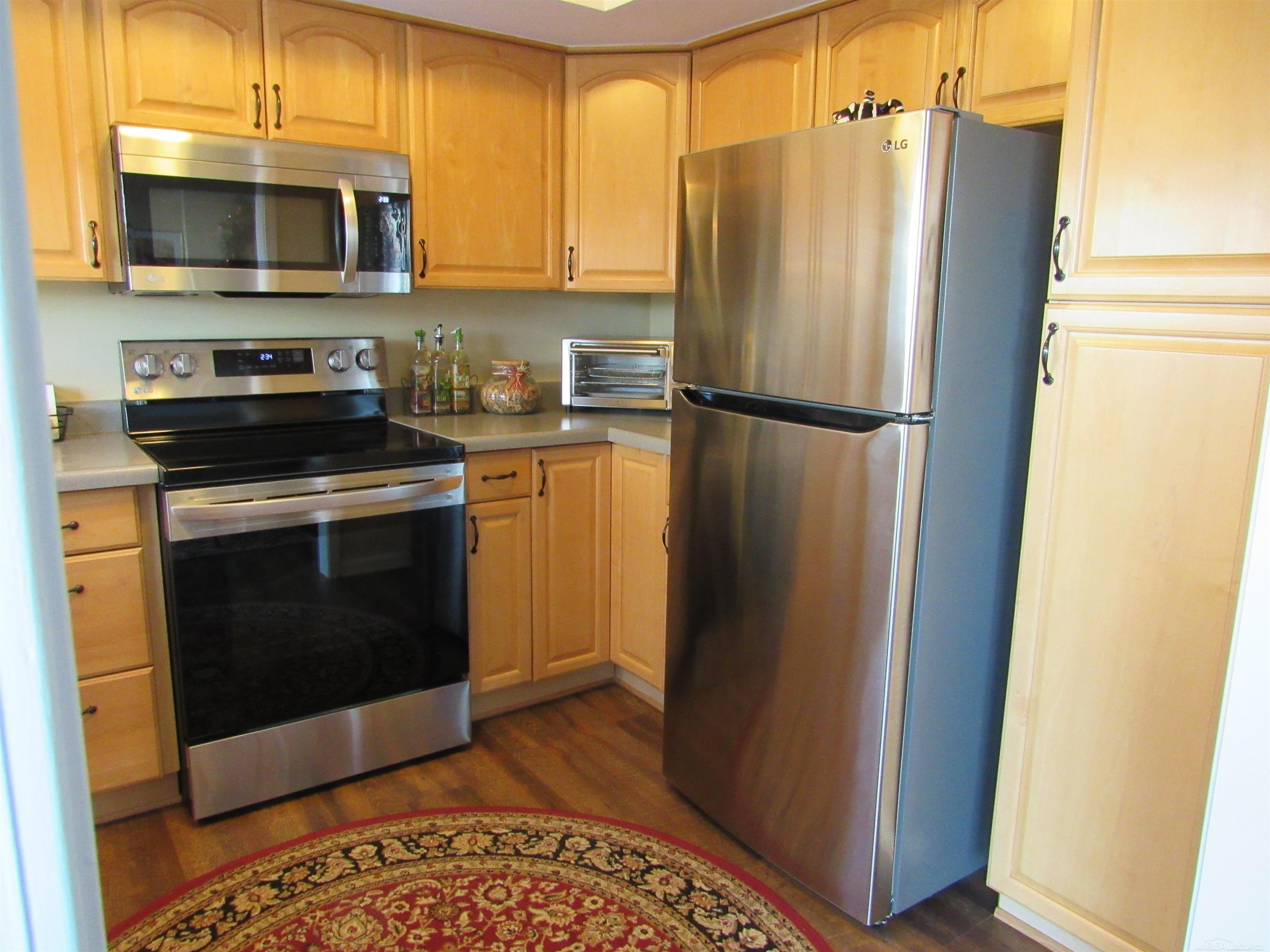 42373 Dianna Court # 33