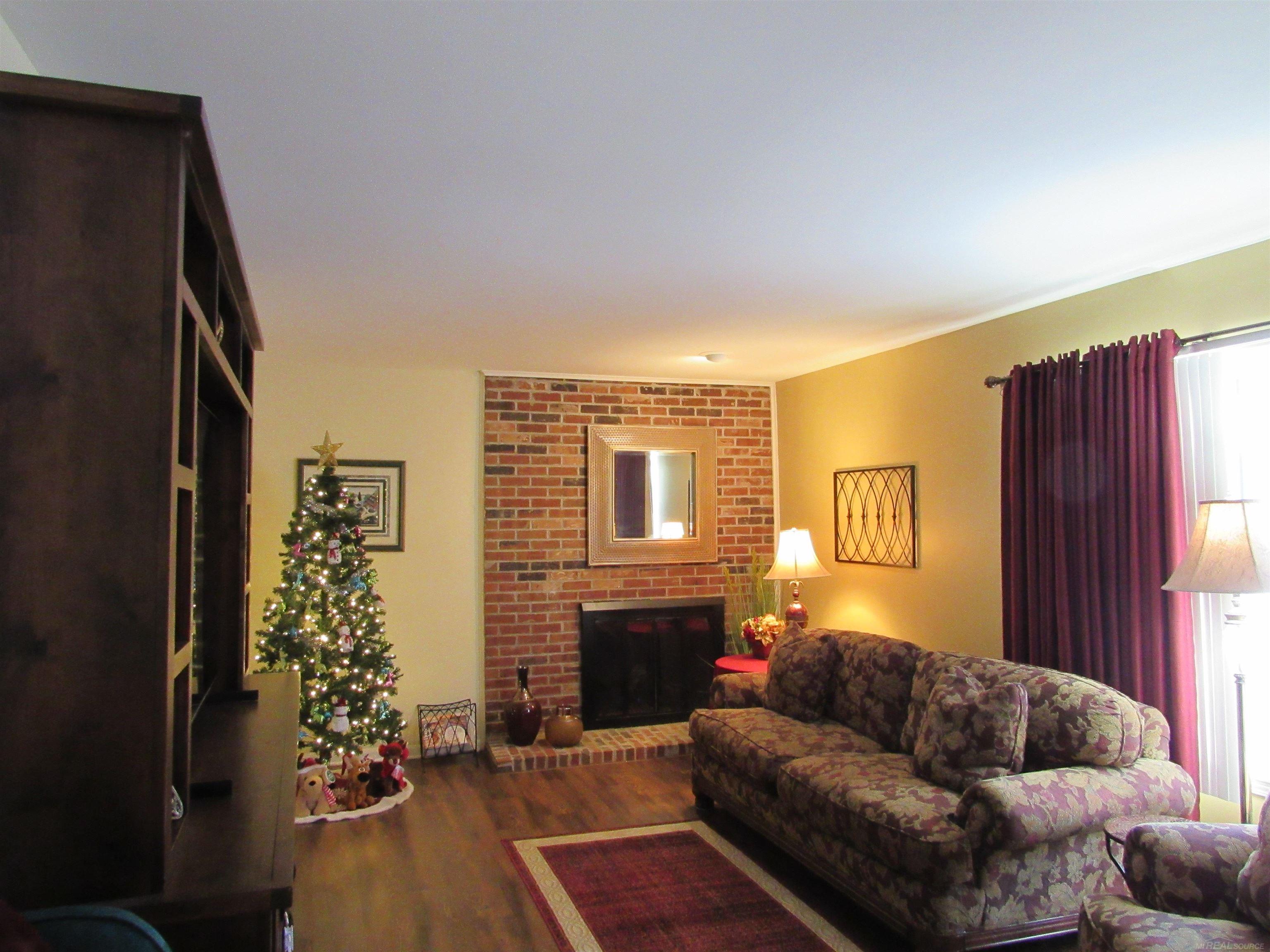 42373 Dianna Court # 33