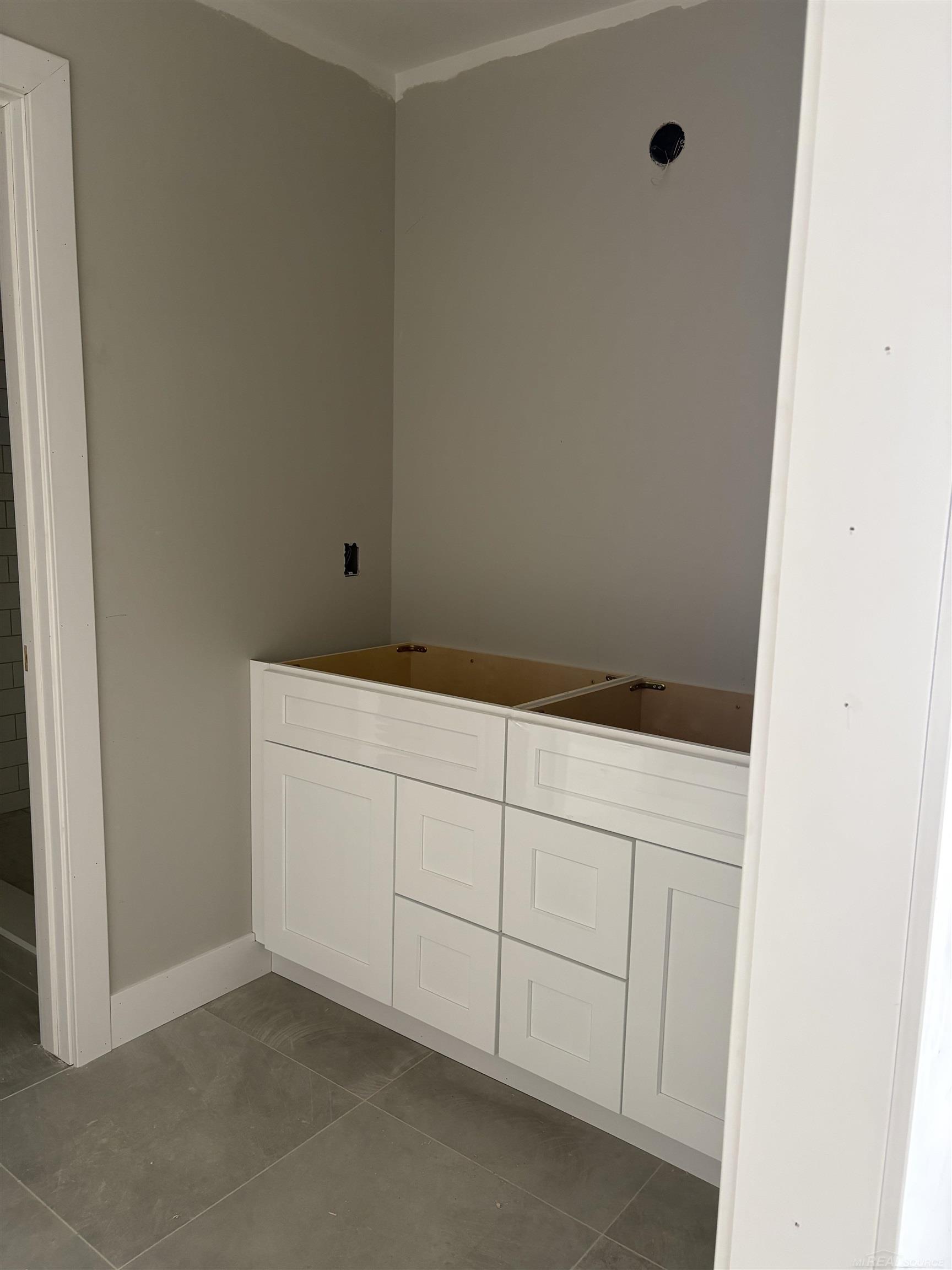 10505 Excalibur Drive