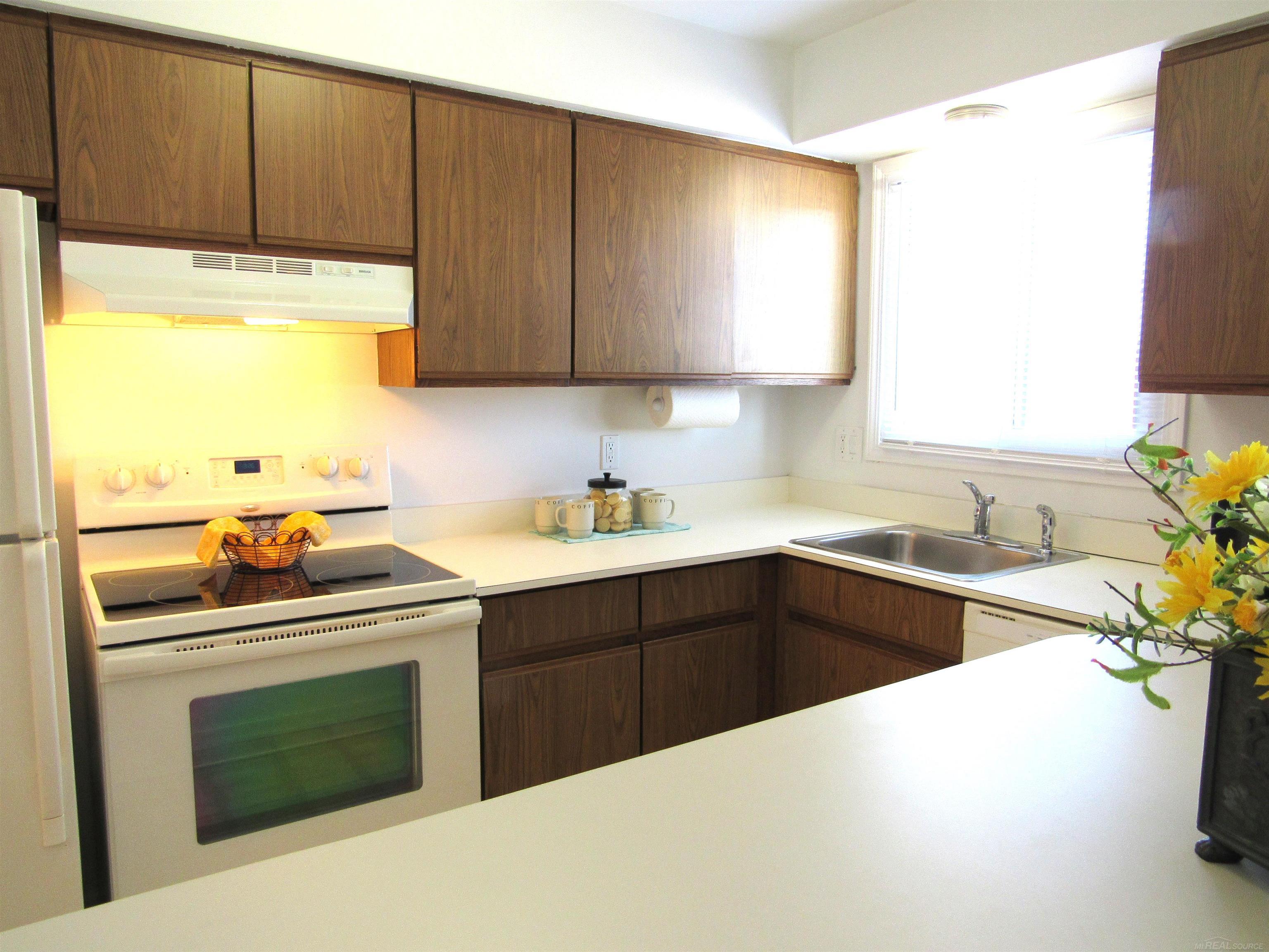 507 Country Club Drive