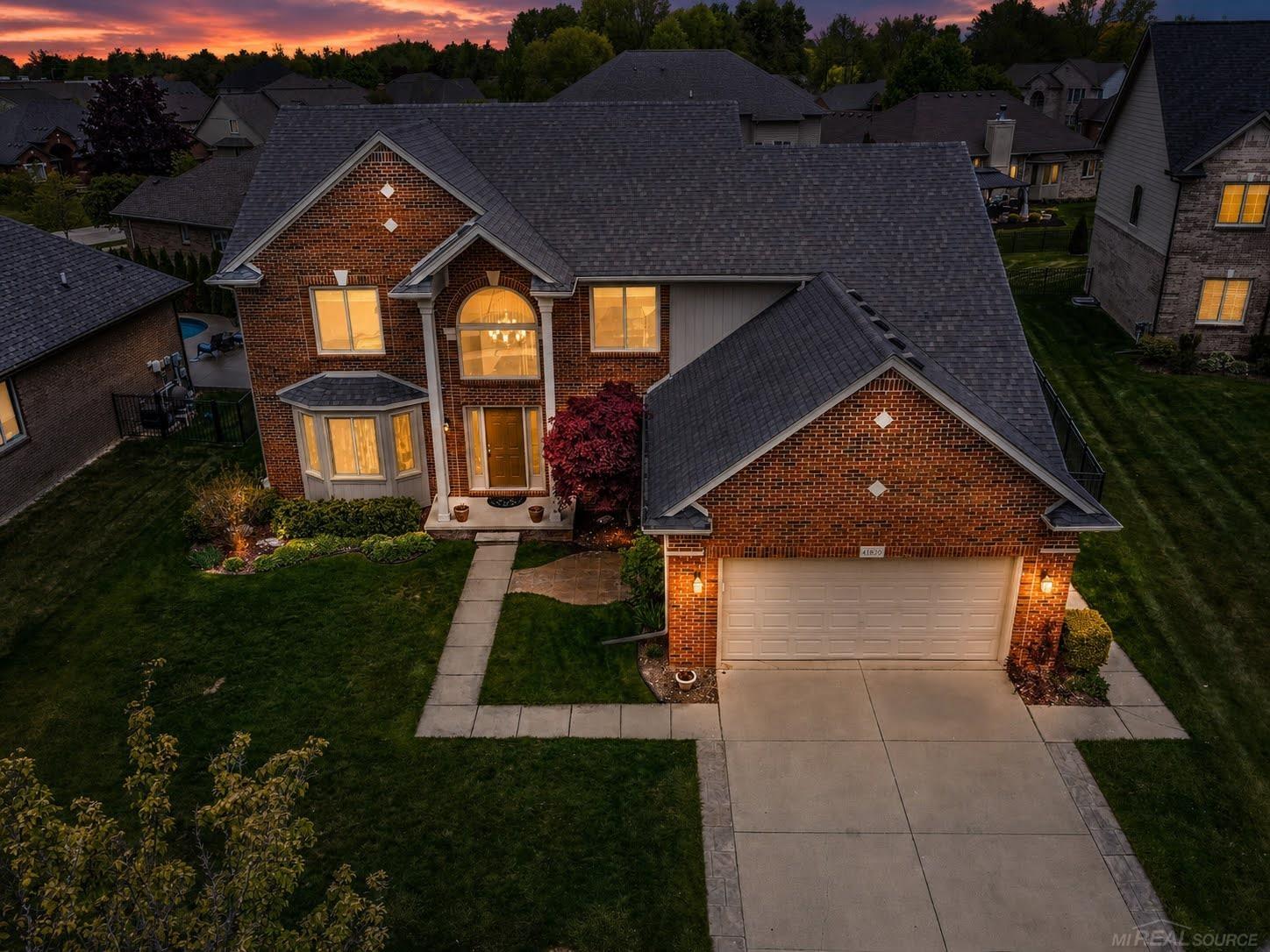 41870 Antoinette Court