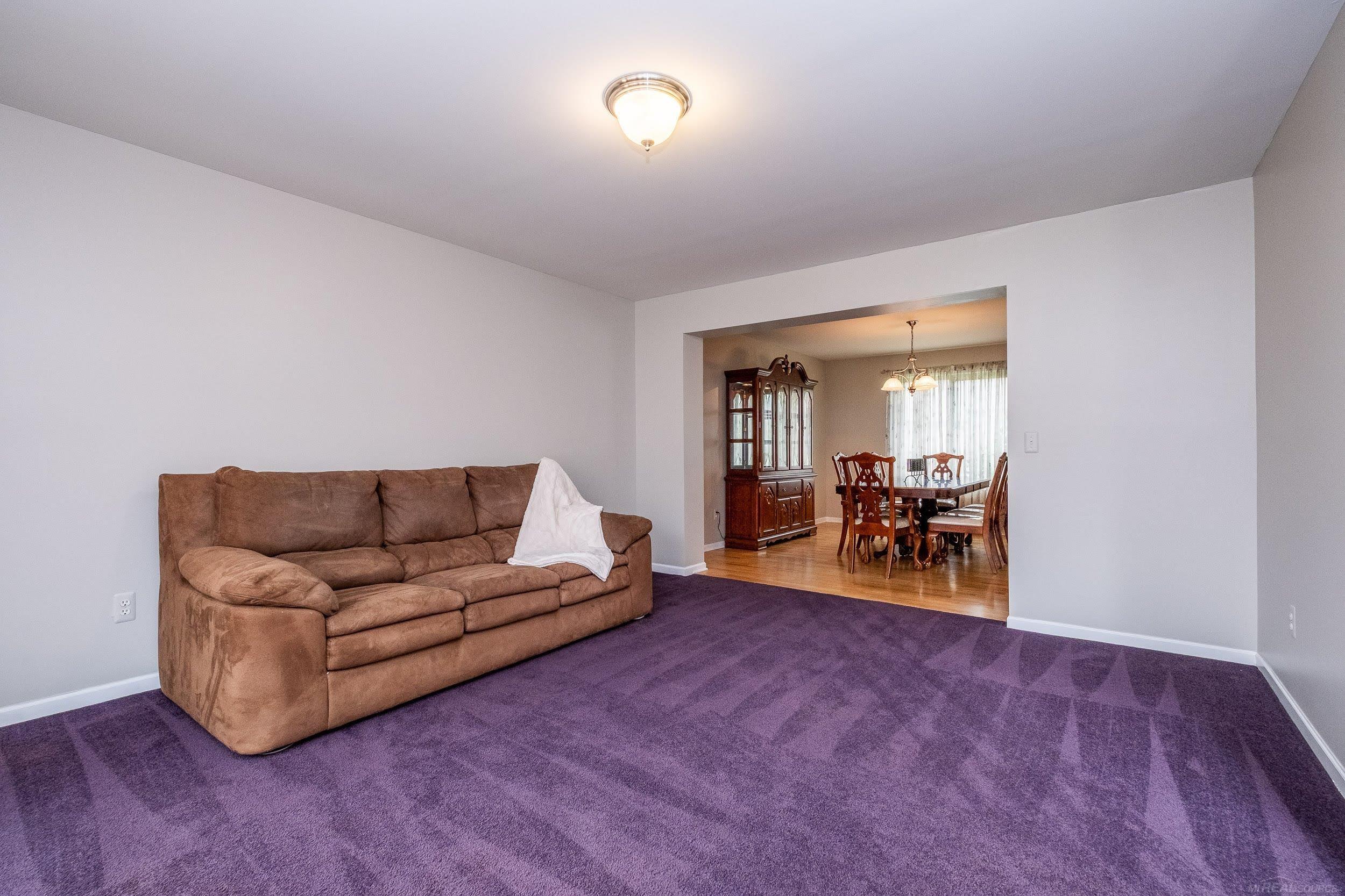41870 Antoinette Court