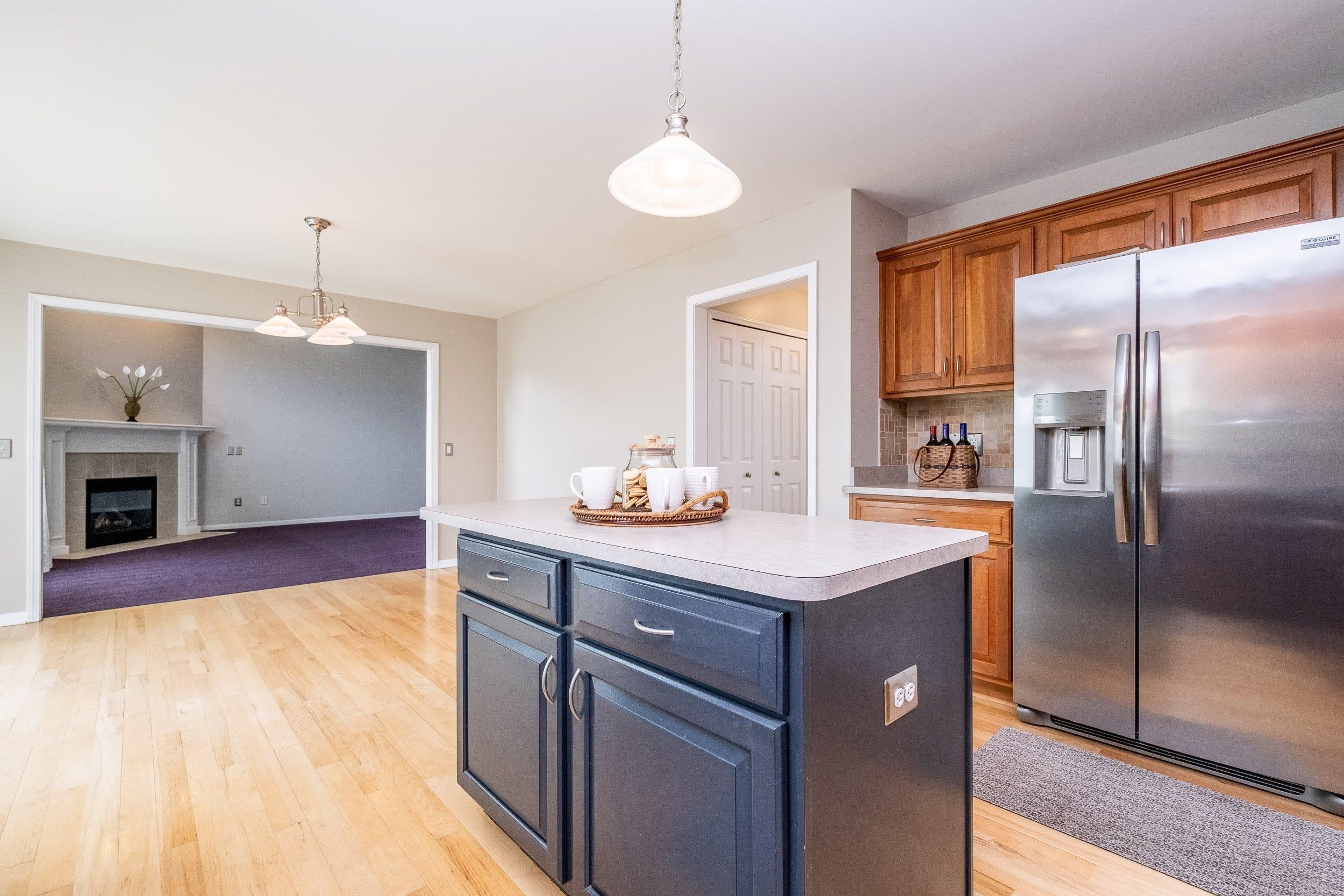 41870 Antoinette Court