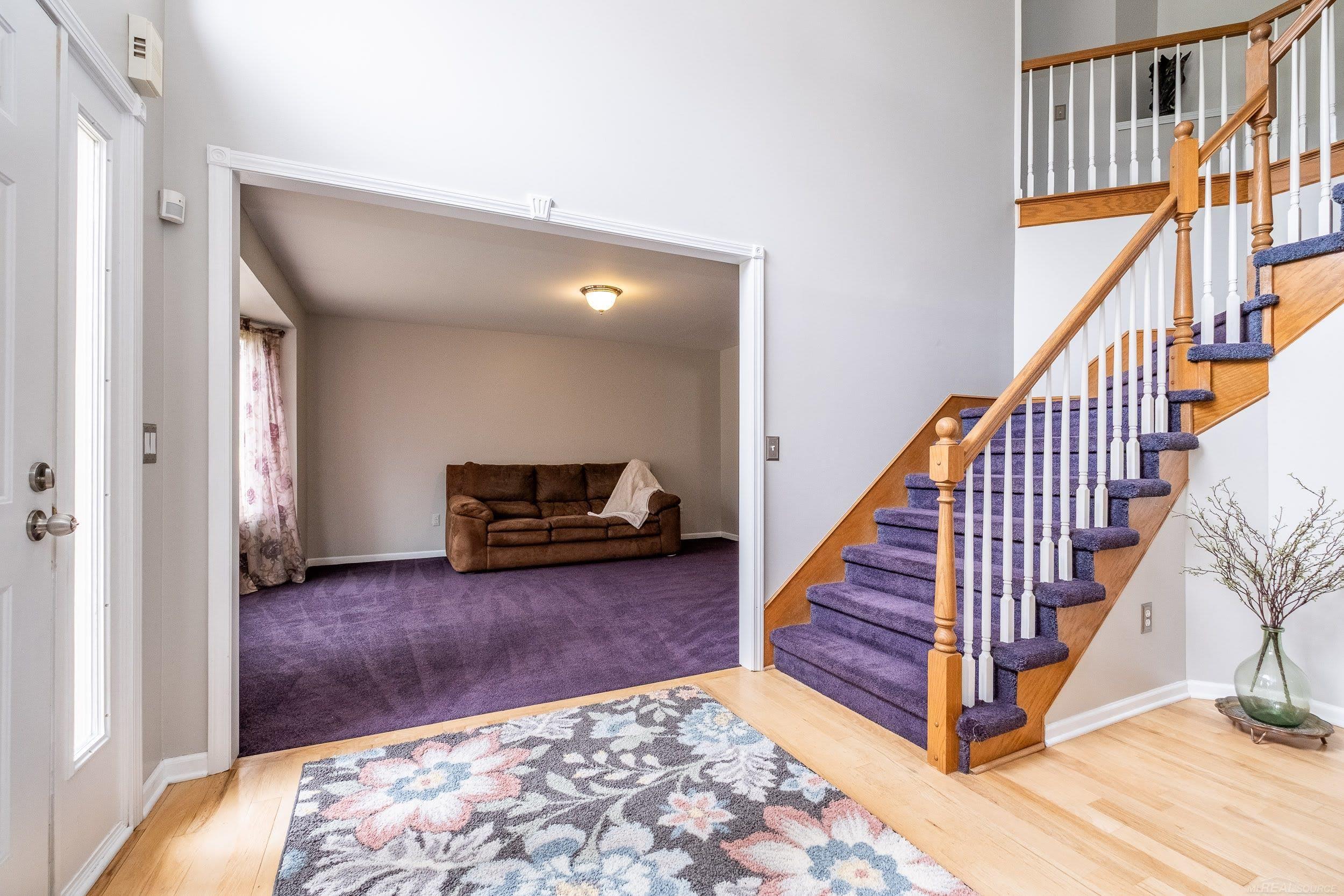41870 Antoinette Court