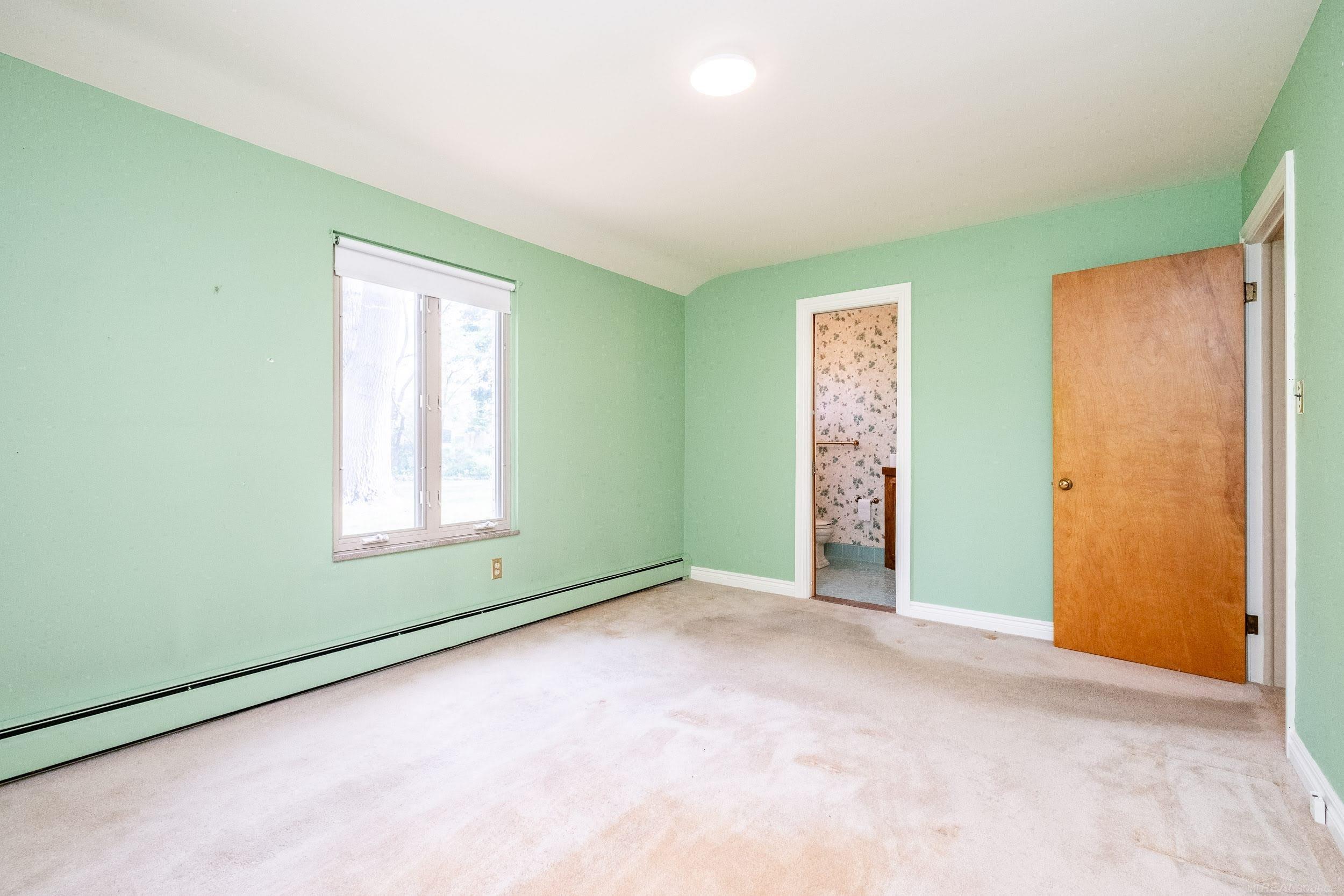 2800 Tewksbury Drive