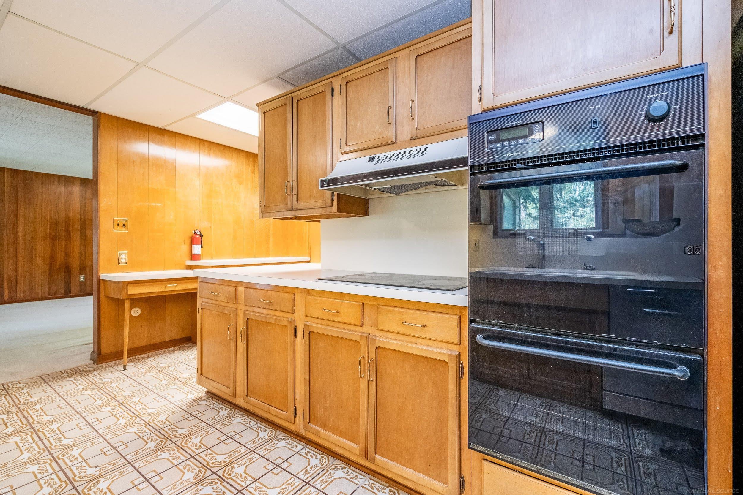 2800 Tewksbury Drive
