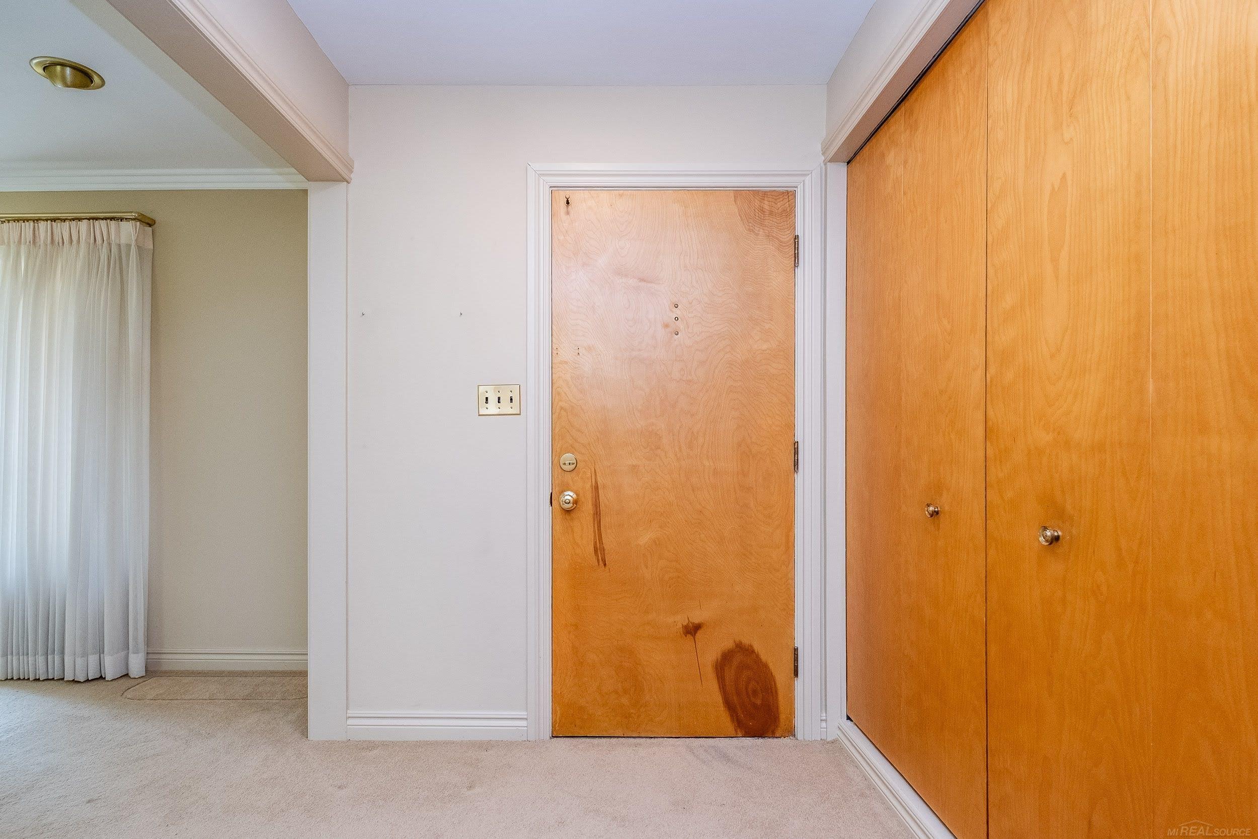 2800 Tewksbury Drive