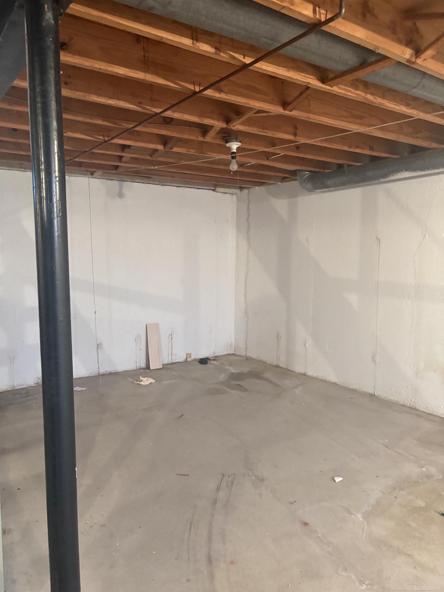 25400 Kelli Court