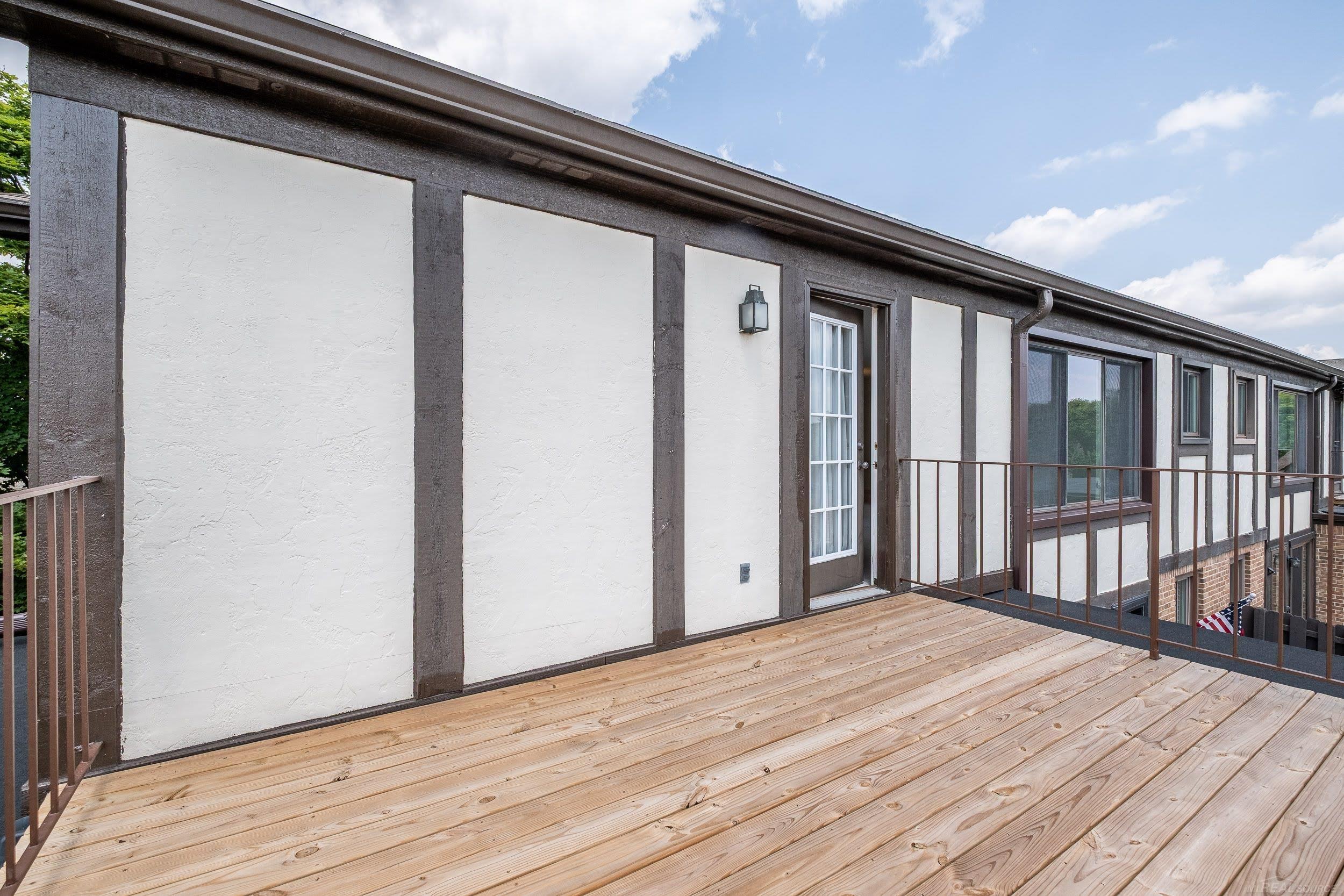 507 Country Club Drive