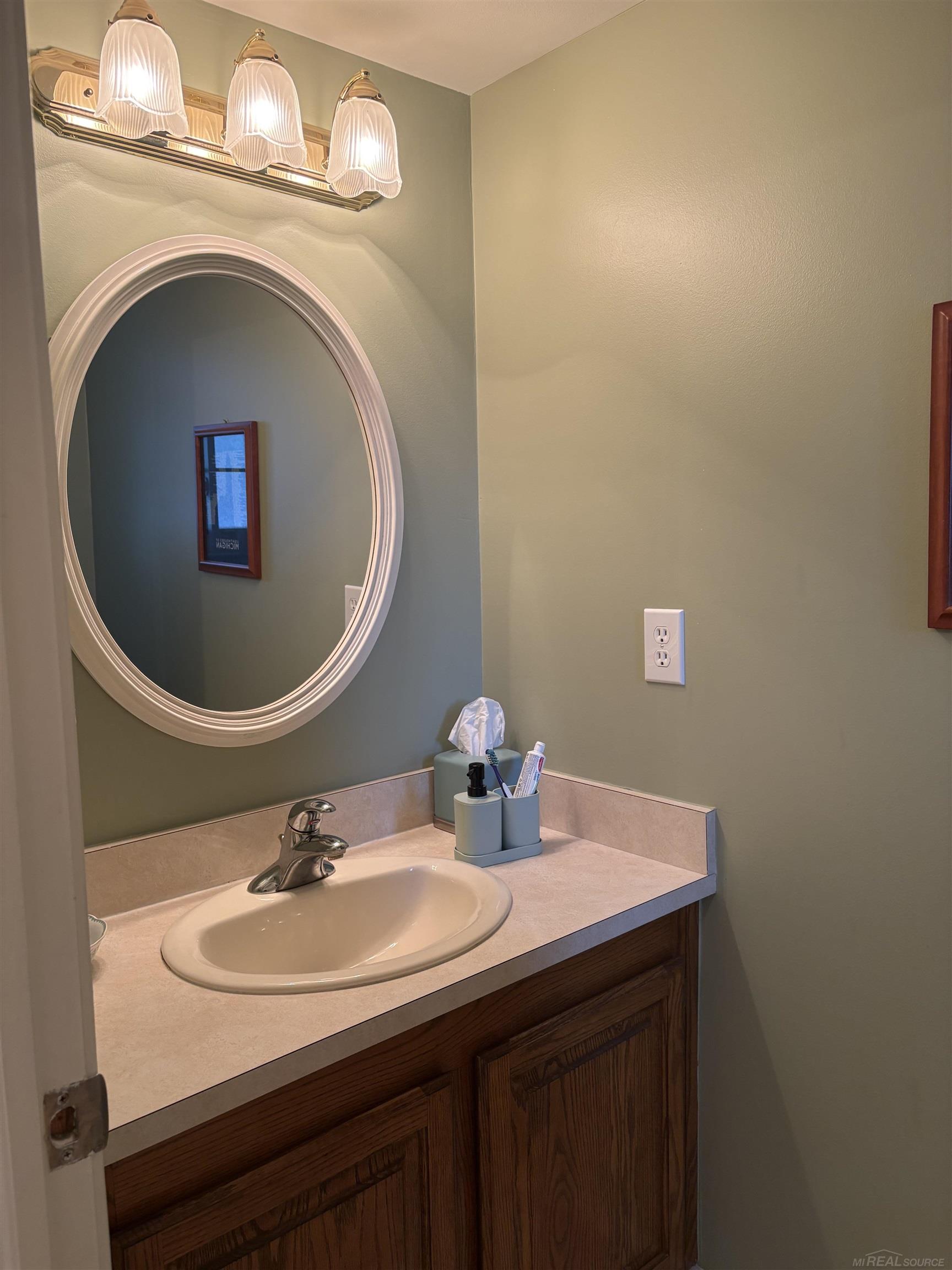 14806 Paris Court # 28