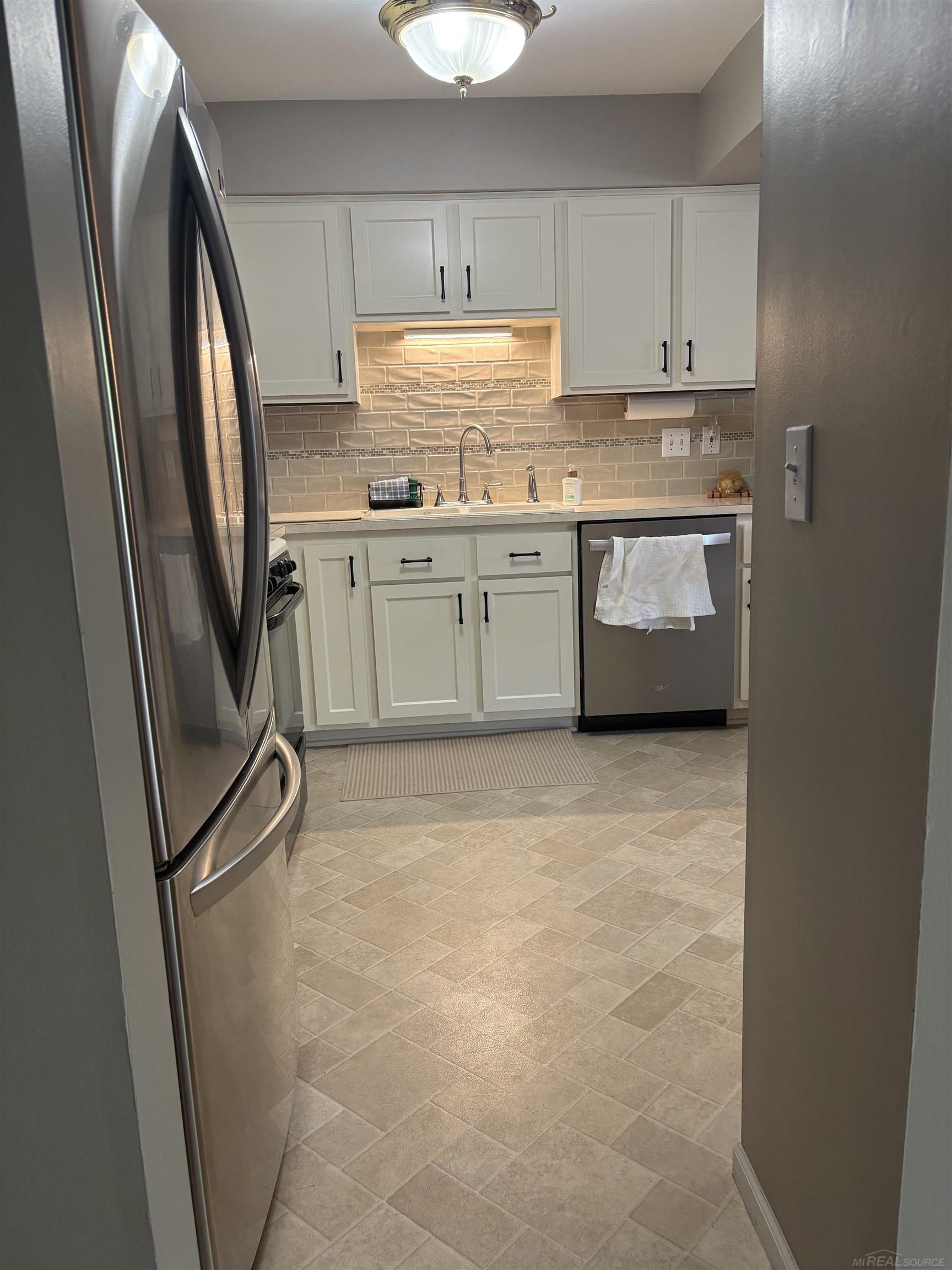 14806 Paris Court # 28
