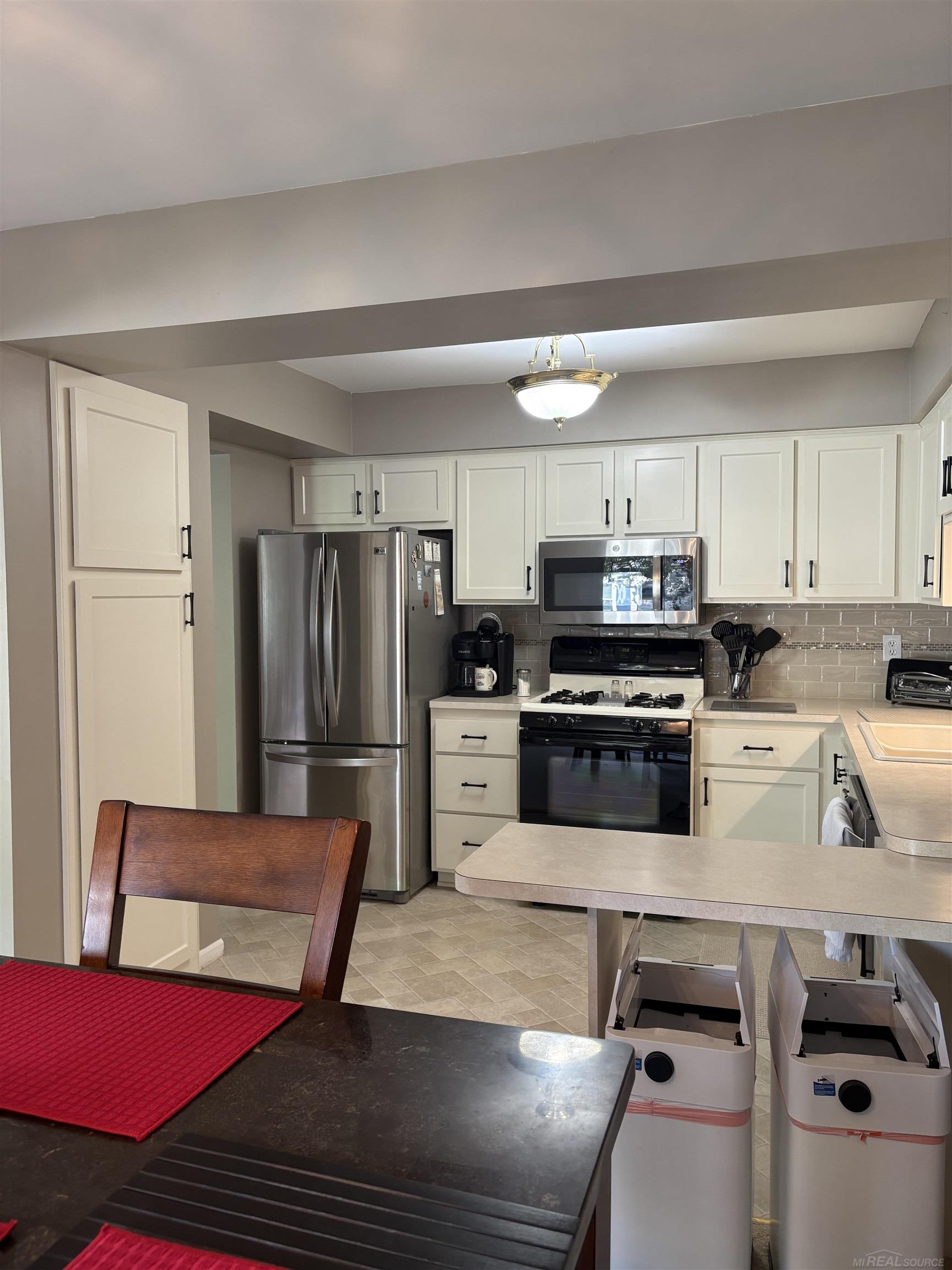 14806 Paris Court # 28