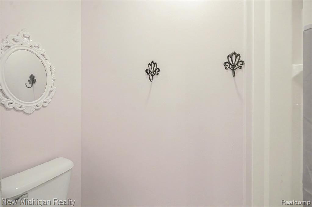 2270 Hillendale Drive