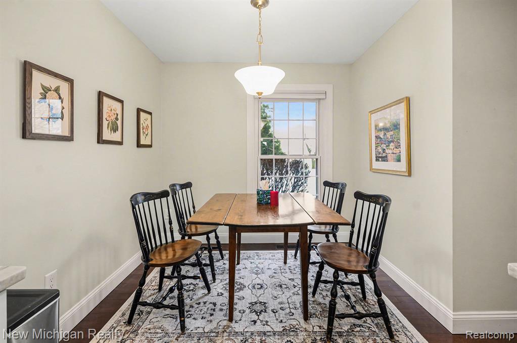 2270 Hillendale Drive