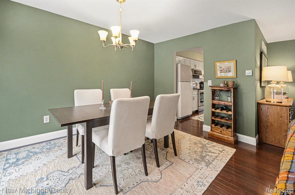 2270 Hillendale Drive