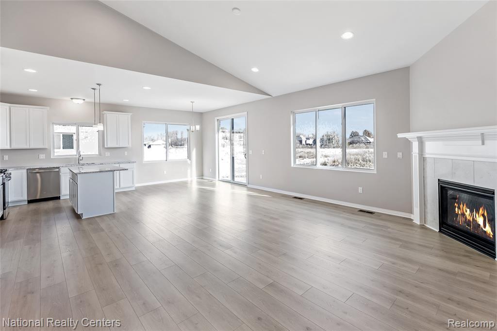 53207 Woodland Meadows