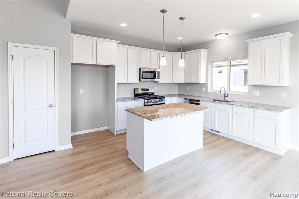 53207 Woodland Meadows