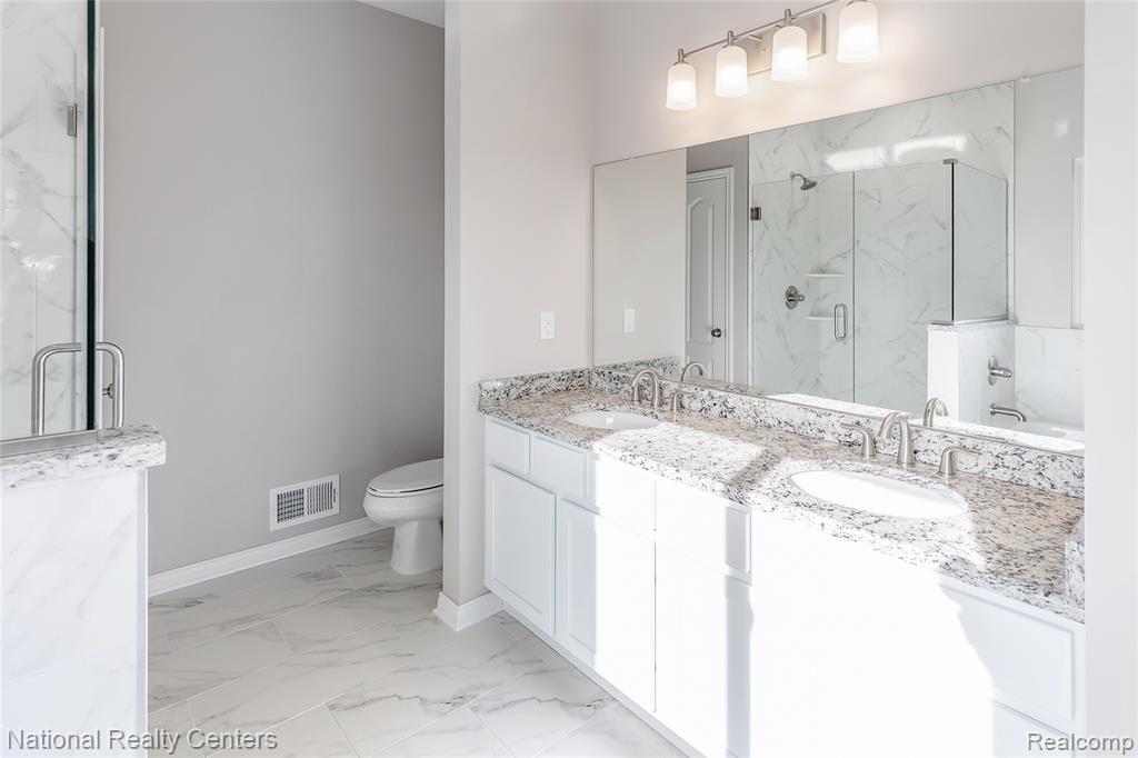 53207 Woodland Meadows