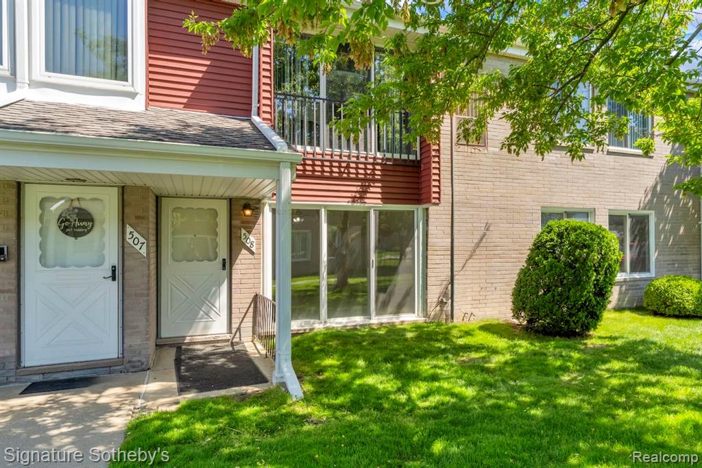 508 Sunset Lane