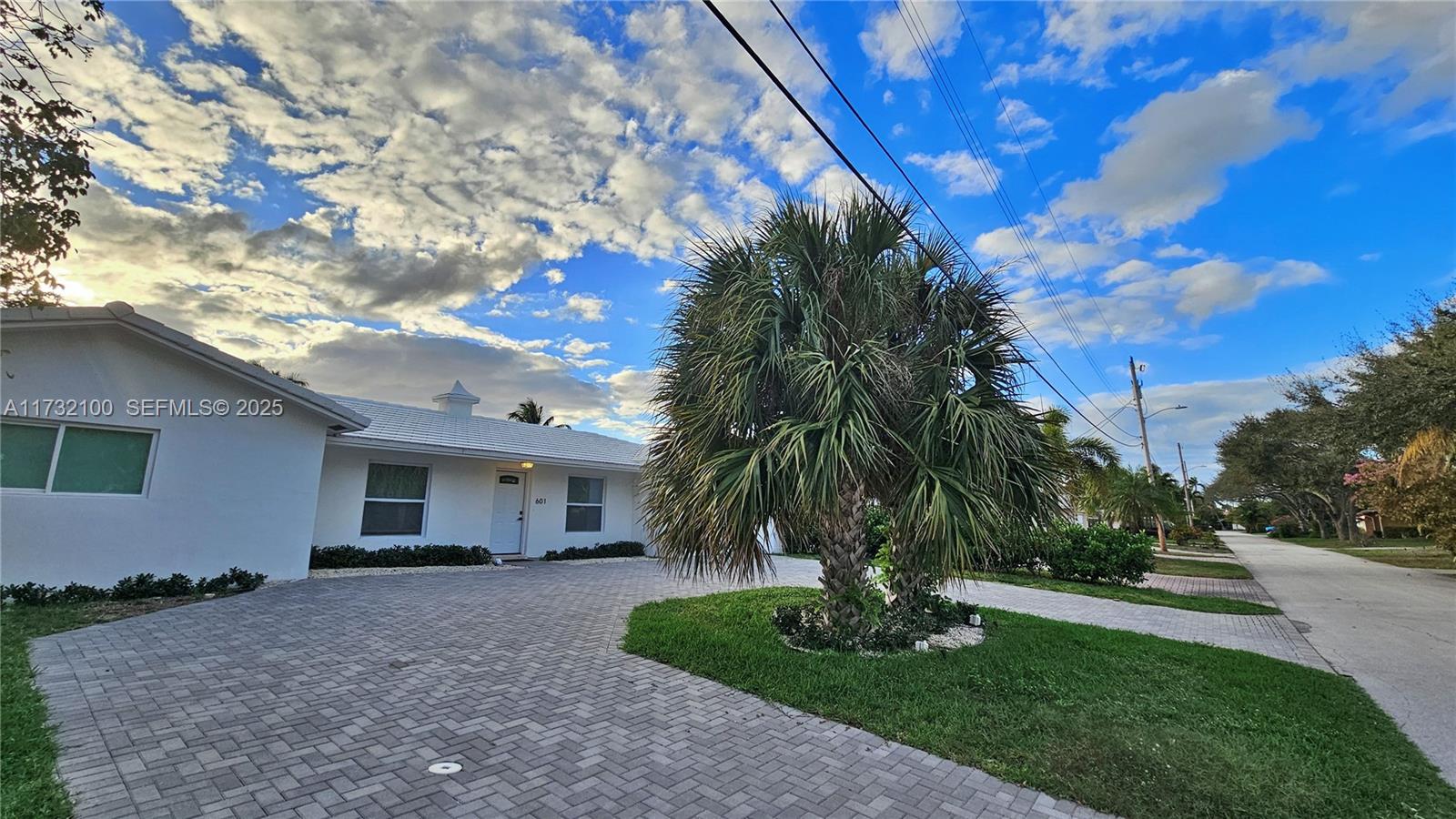 601 SE 13th Avenue