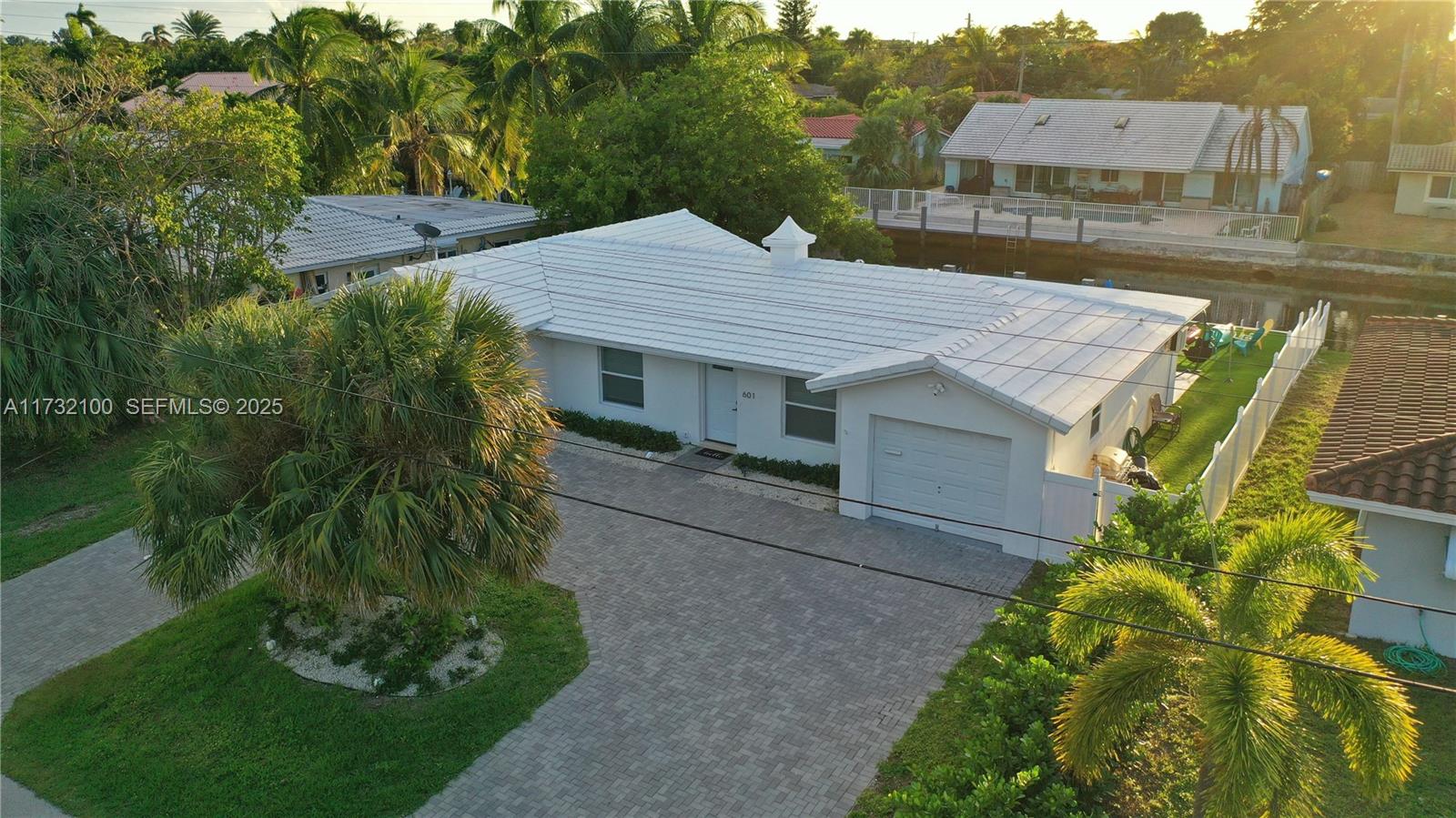 601 SE 13th Avenue