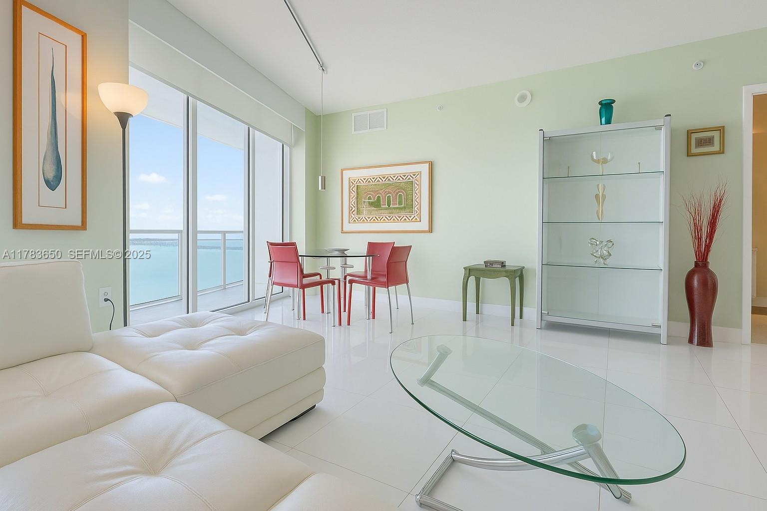 1900 N Bayshore Drive 2404