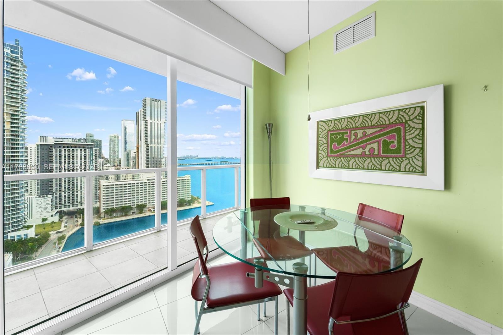1900 N Bayshore Drive 2404
