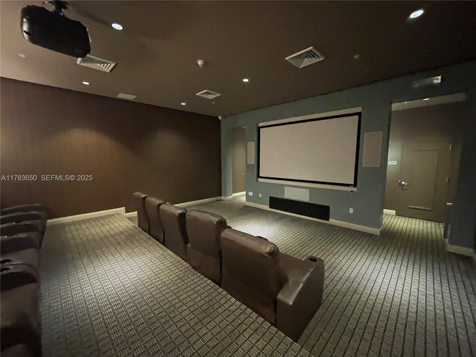 1900 N Bayshore Drive 2404