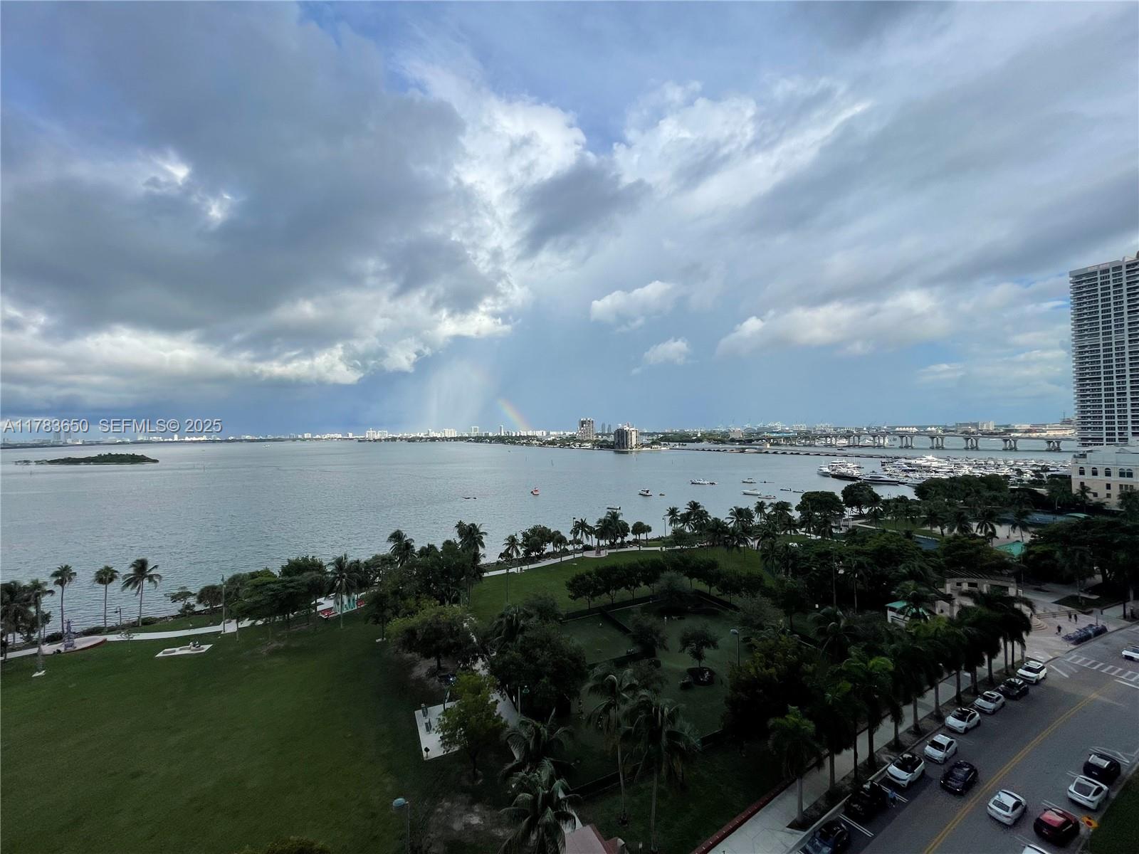 1900 N Bayshore Drive 2404