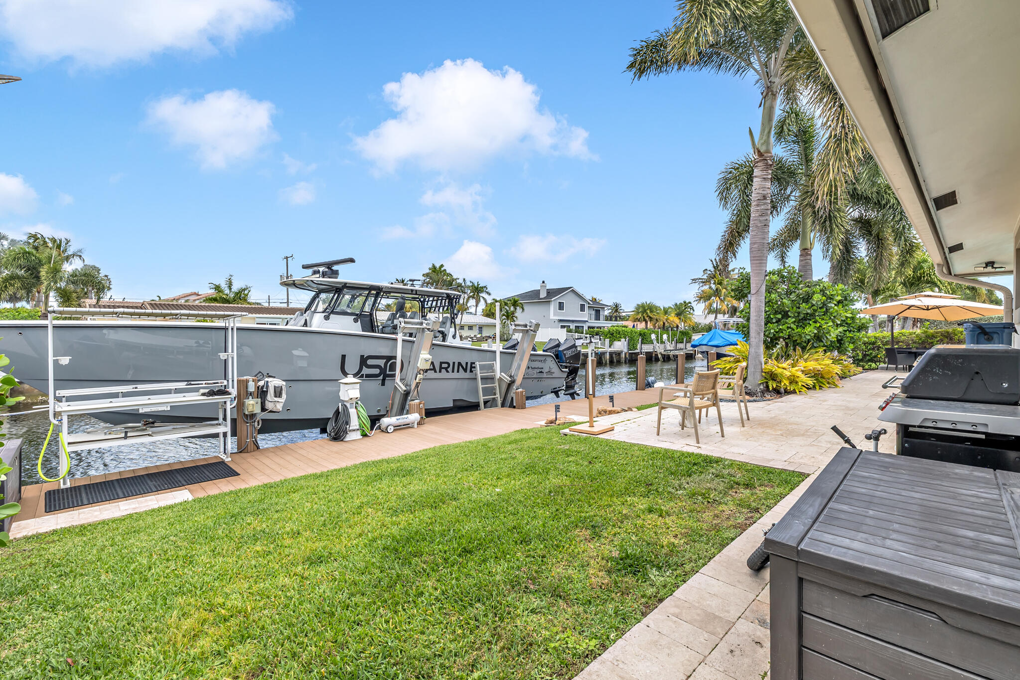 2471 NE 46th Street