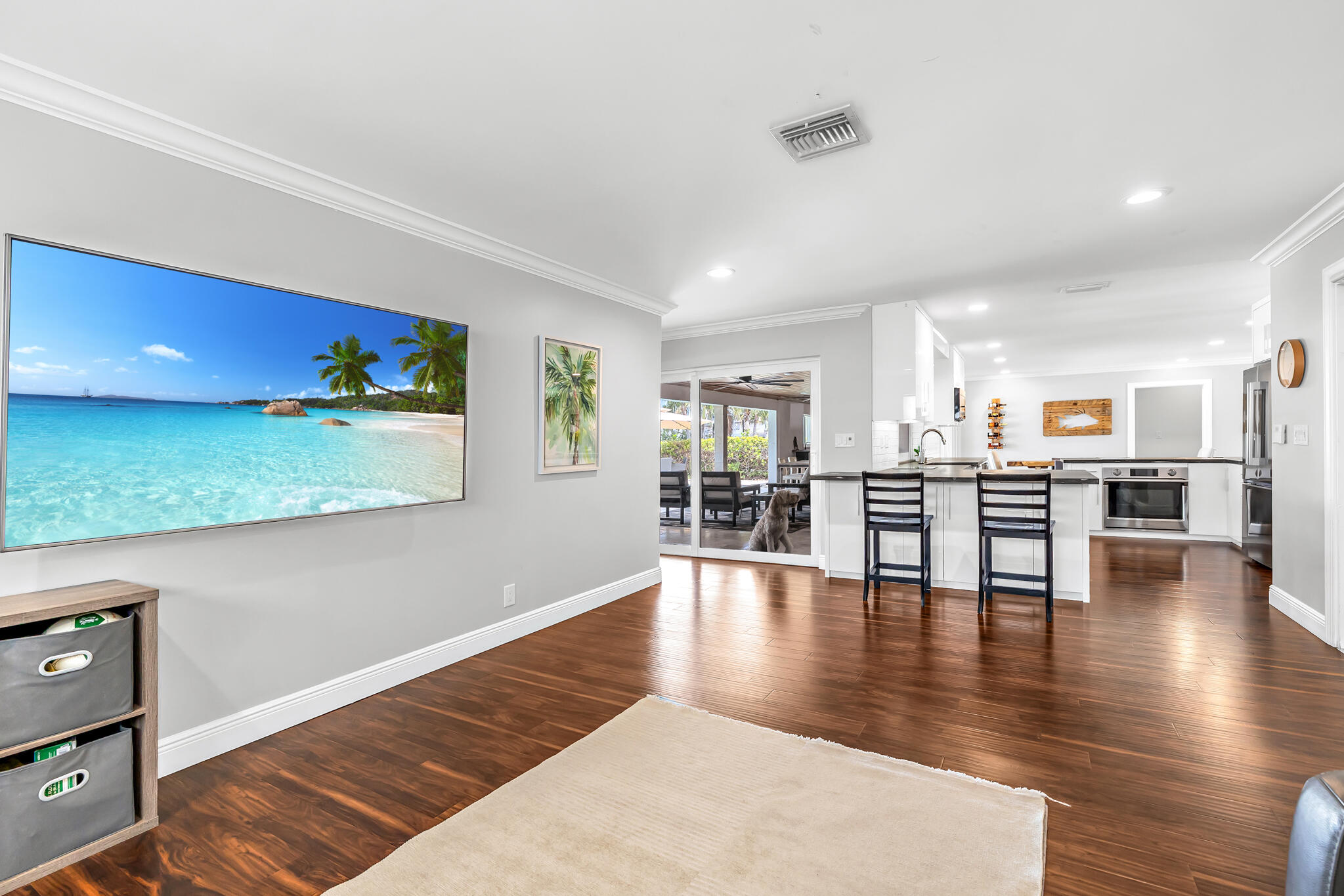 2471 NE 46th Street