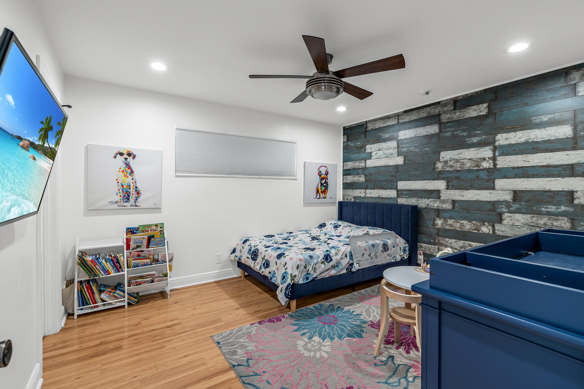 2471 NE 46th Street