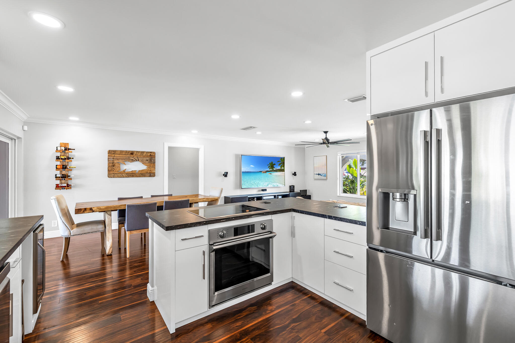 2471 NE 46th Street