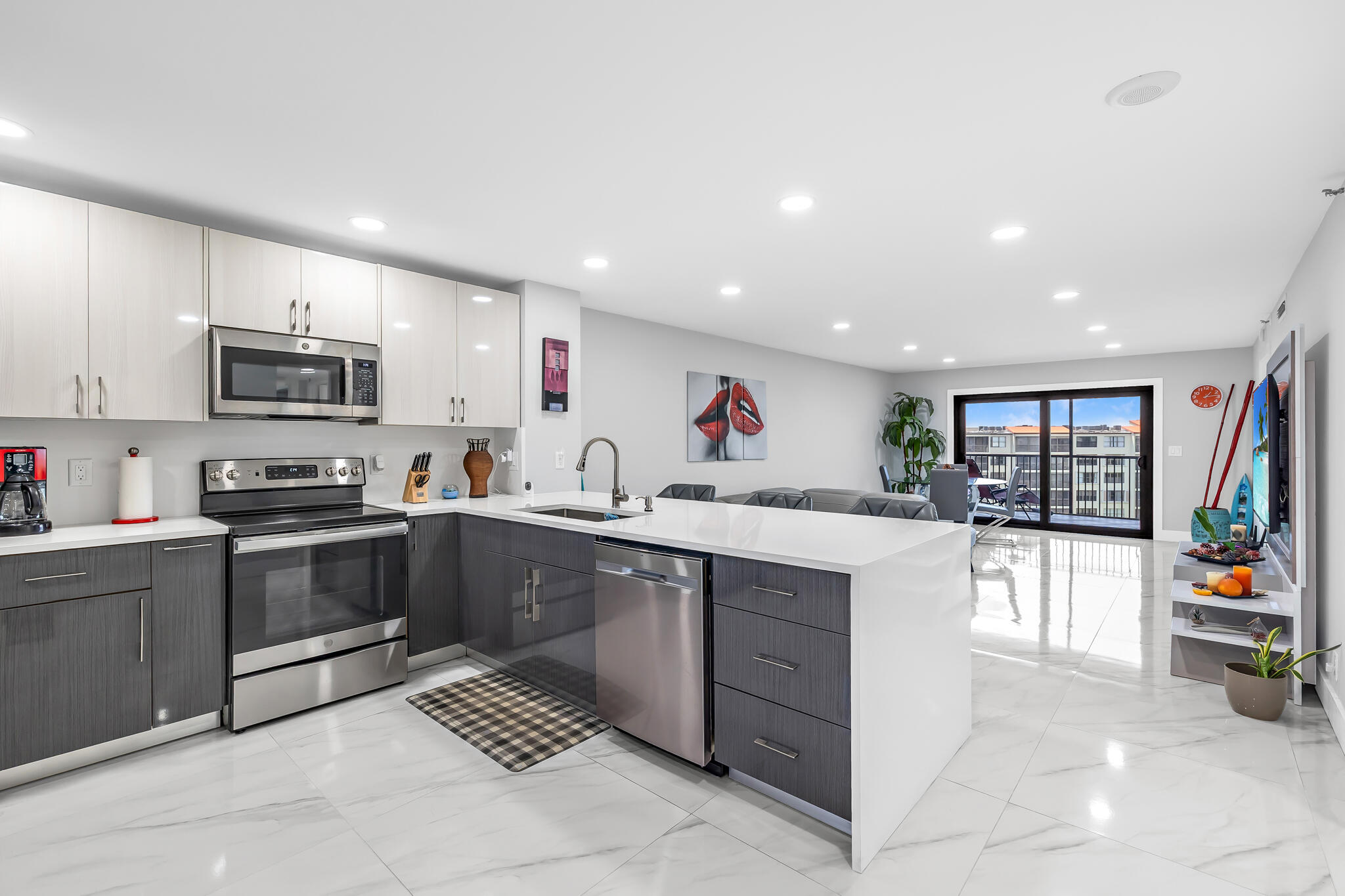 2221 Cypress Island Drive 708